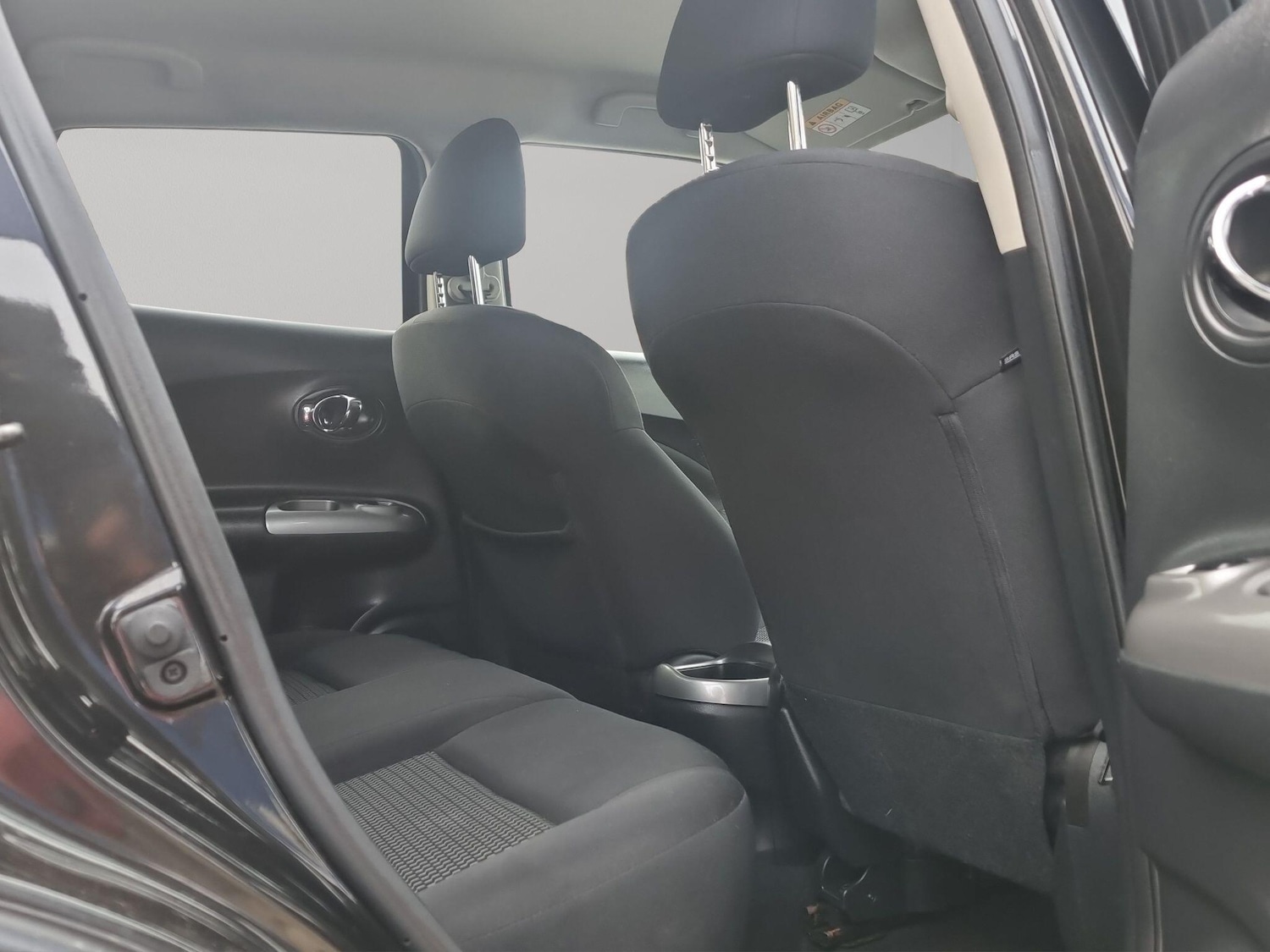 Used Nissan Juke 2015 for sale - 77344359: Photo 17