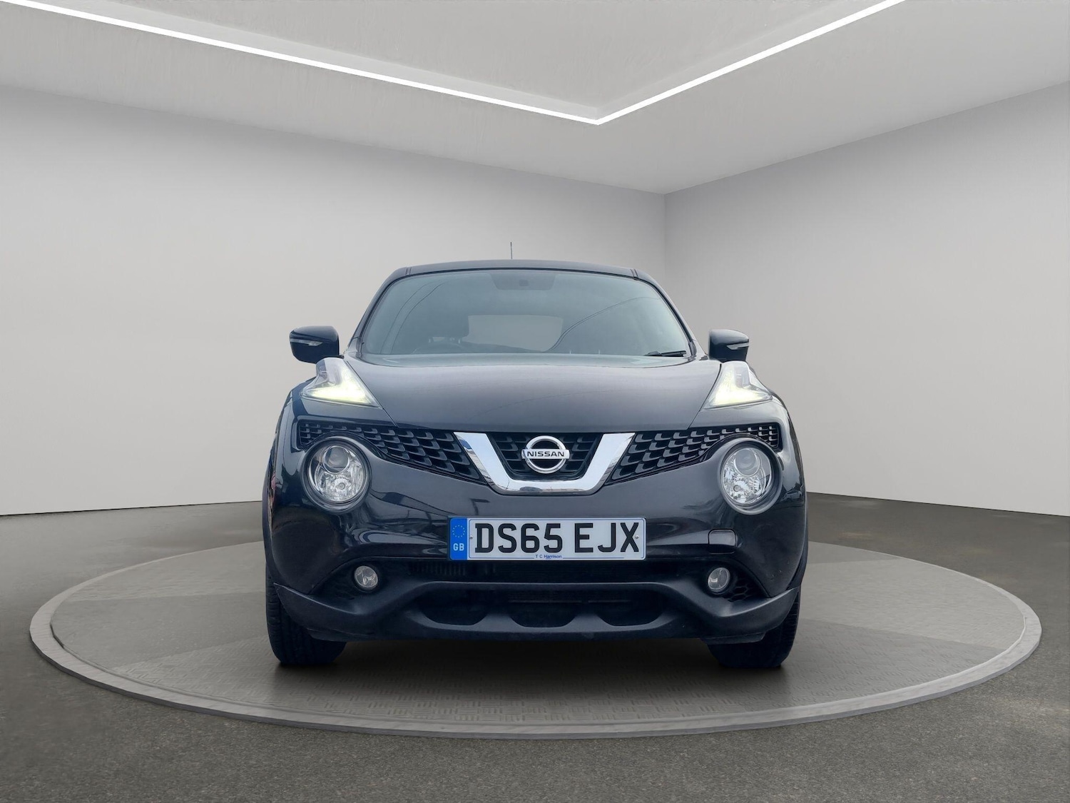 Used Nissan Juke 2015 for sale - 77344359: Photo 2