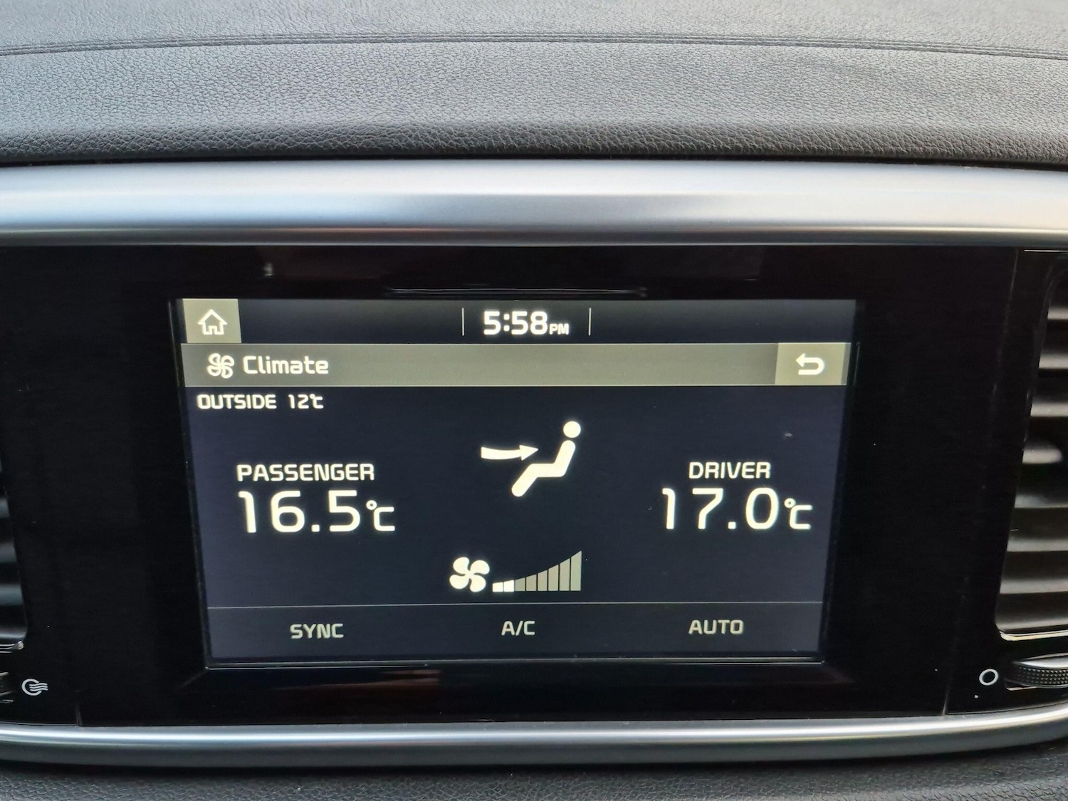 Used Kia Sportage 2019 for sale - 78127645: Photo 39