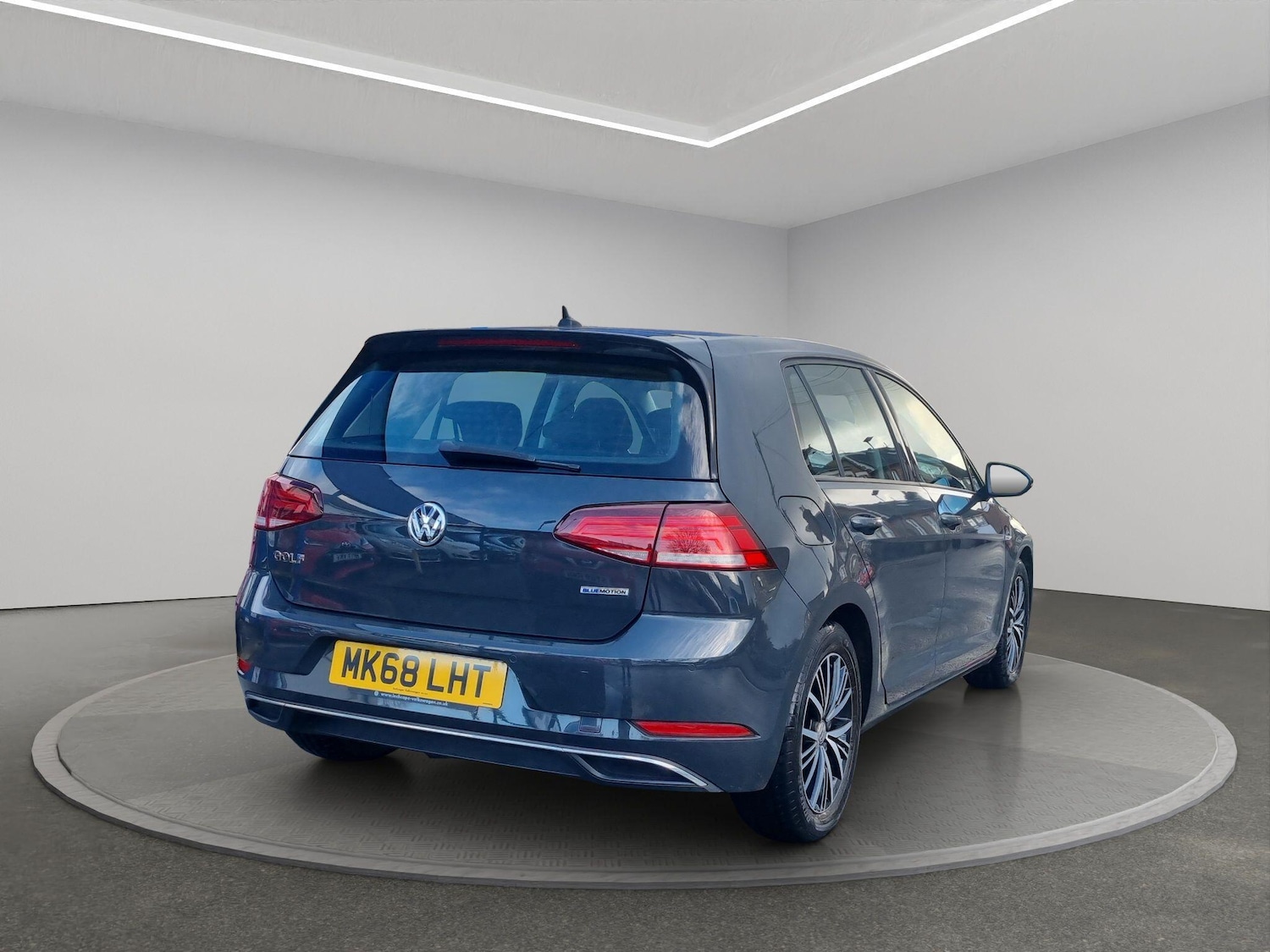 Used Volkswagen Golf 2018 for sale - 77549969: Photo 10