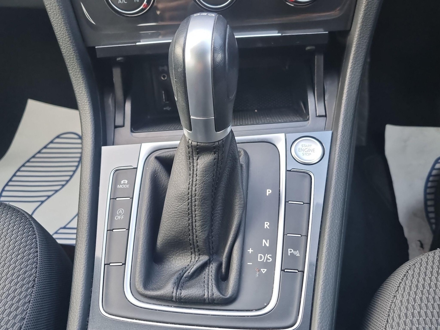 Used Volkswagen Golf 2018 for sale - 77549969: Photo 24