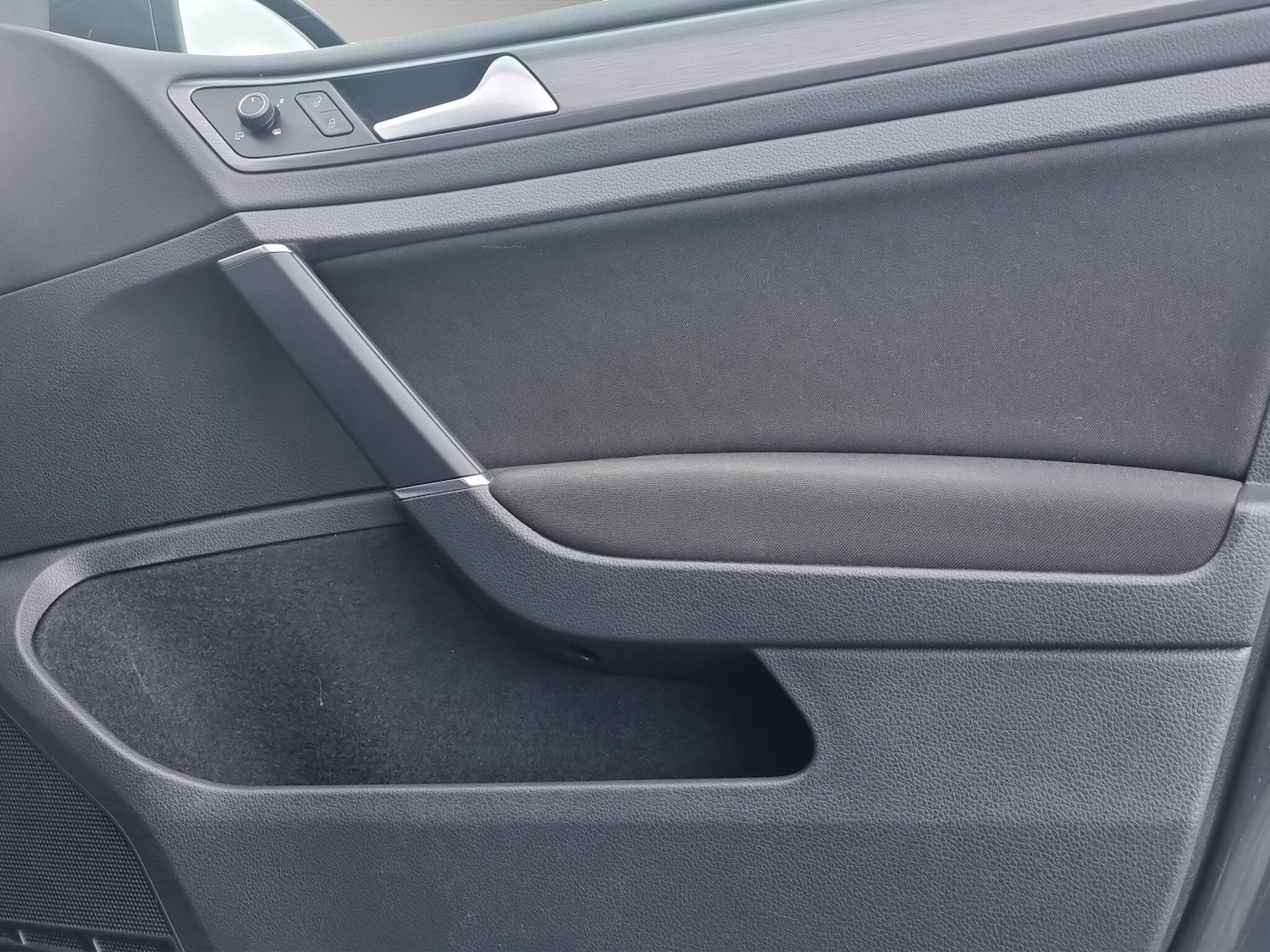 Used Volkswagen Golf 2018 for sale - 77549969: Photo 36