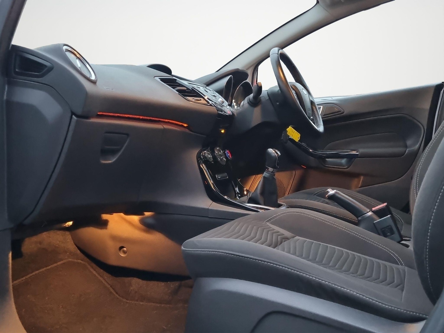 Used Ford Fiesta 2015 for sale - 77344261: Photo 12