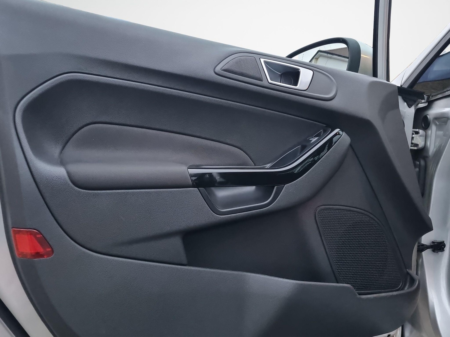 Used Ford Fiesta 2015 for sale - 77344261: Photo 31