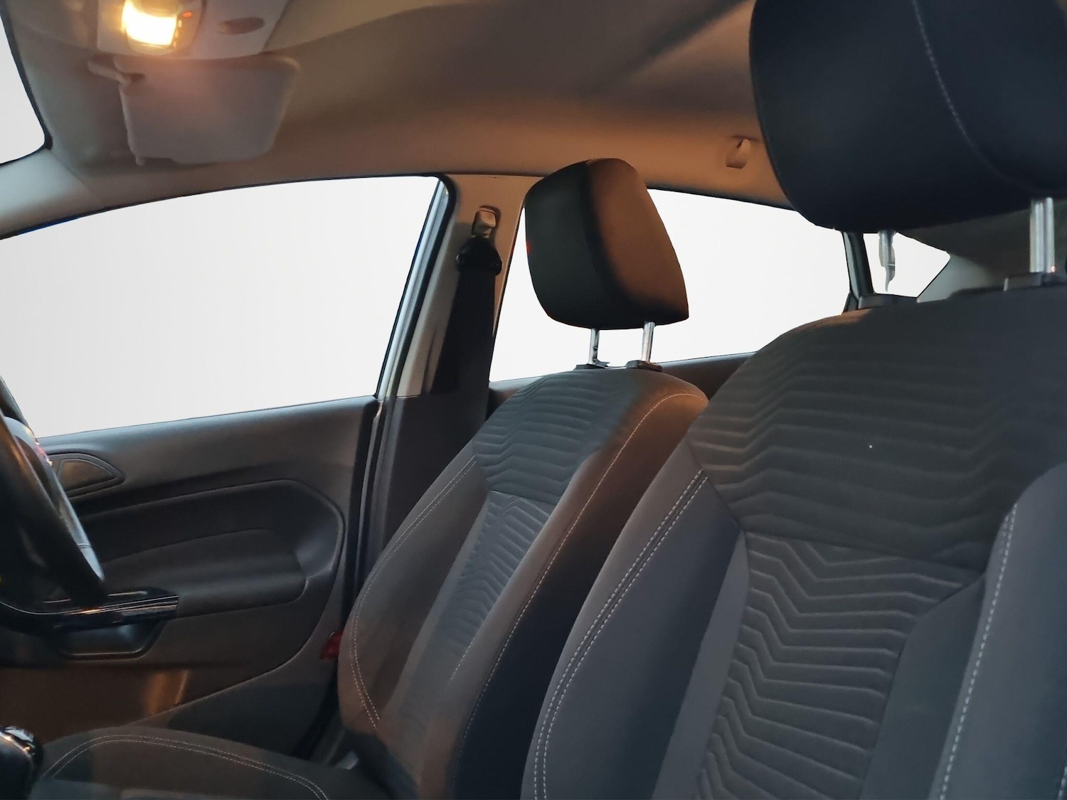 Used Ford Fiesta 2015 for sale - 77344261: Photo 39