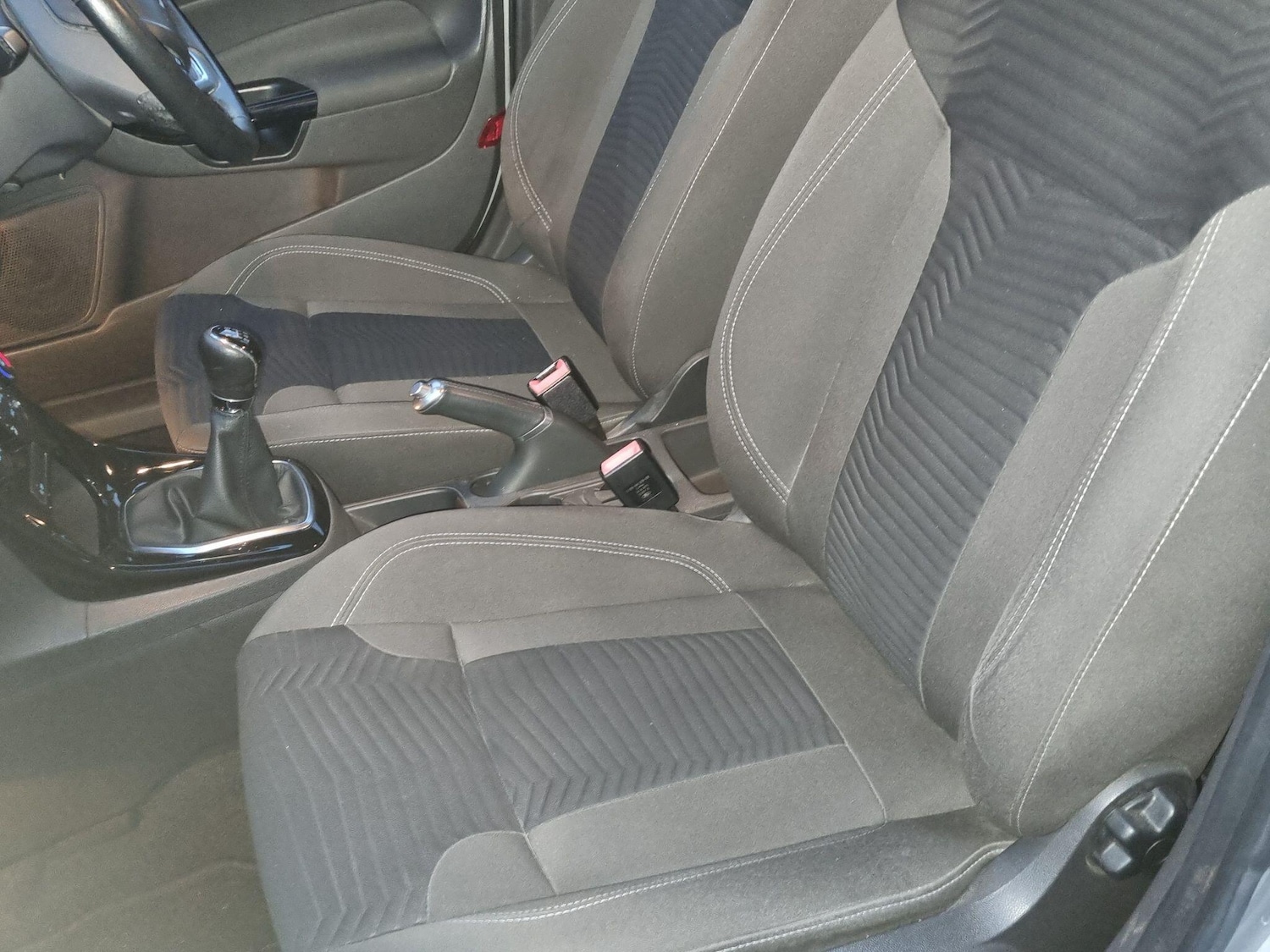 Used Ford Fiesta 2015 for sale - 77344261: Photo 48