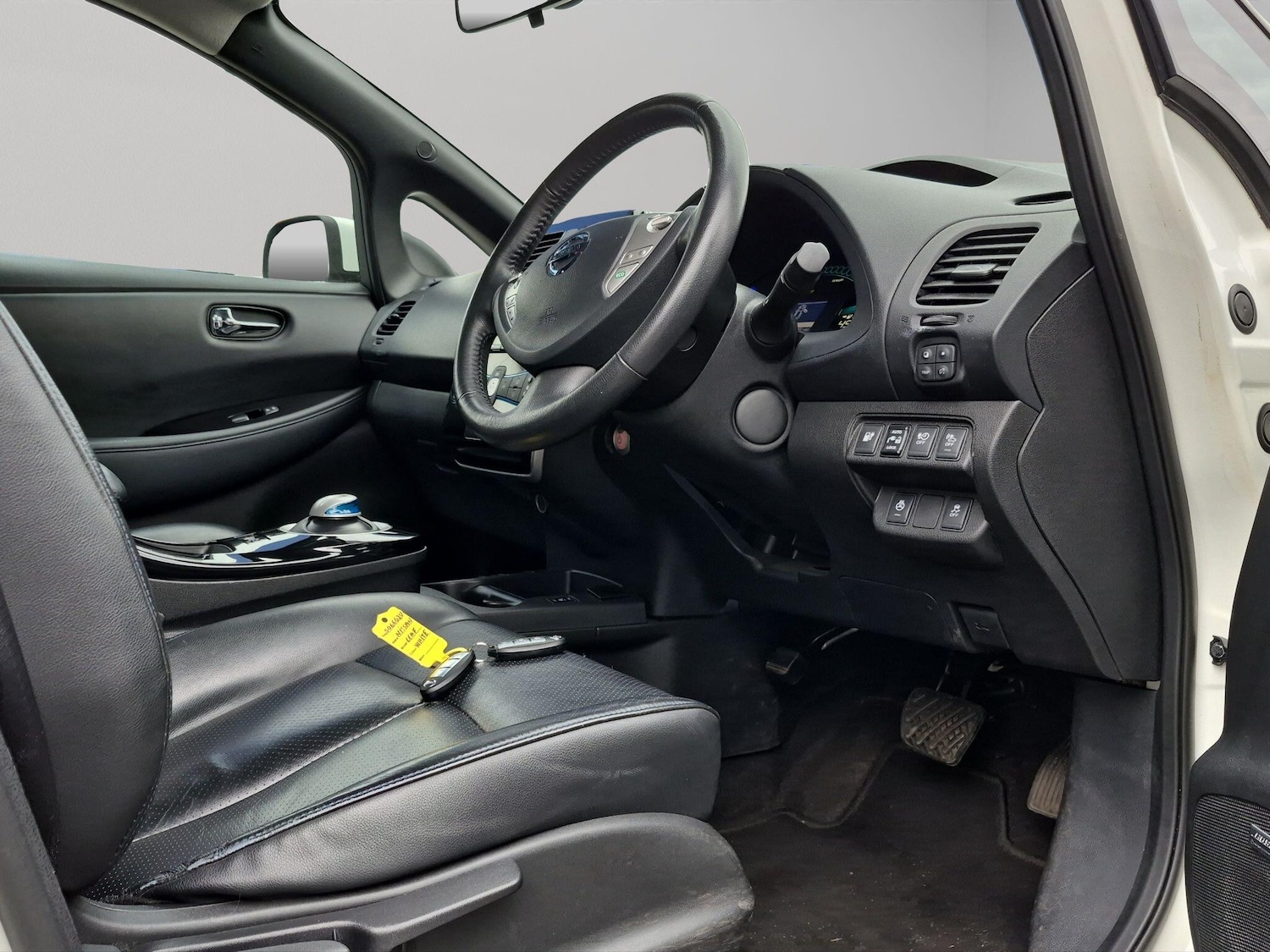 Used Nissan Leaf for sale - 78101376: Photo 9