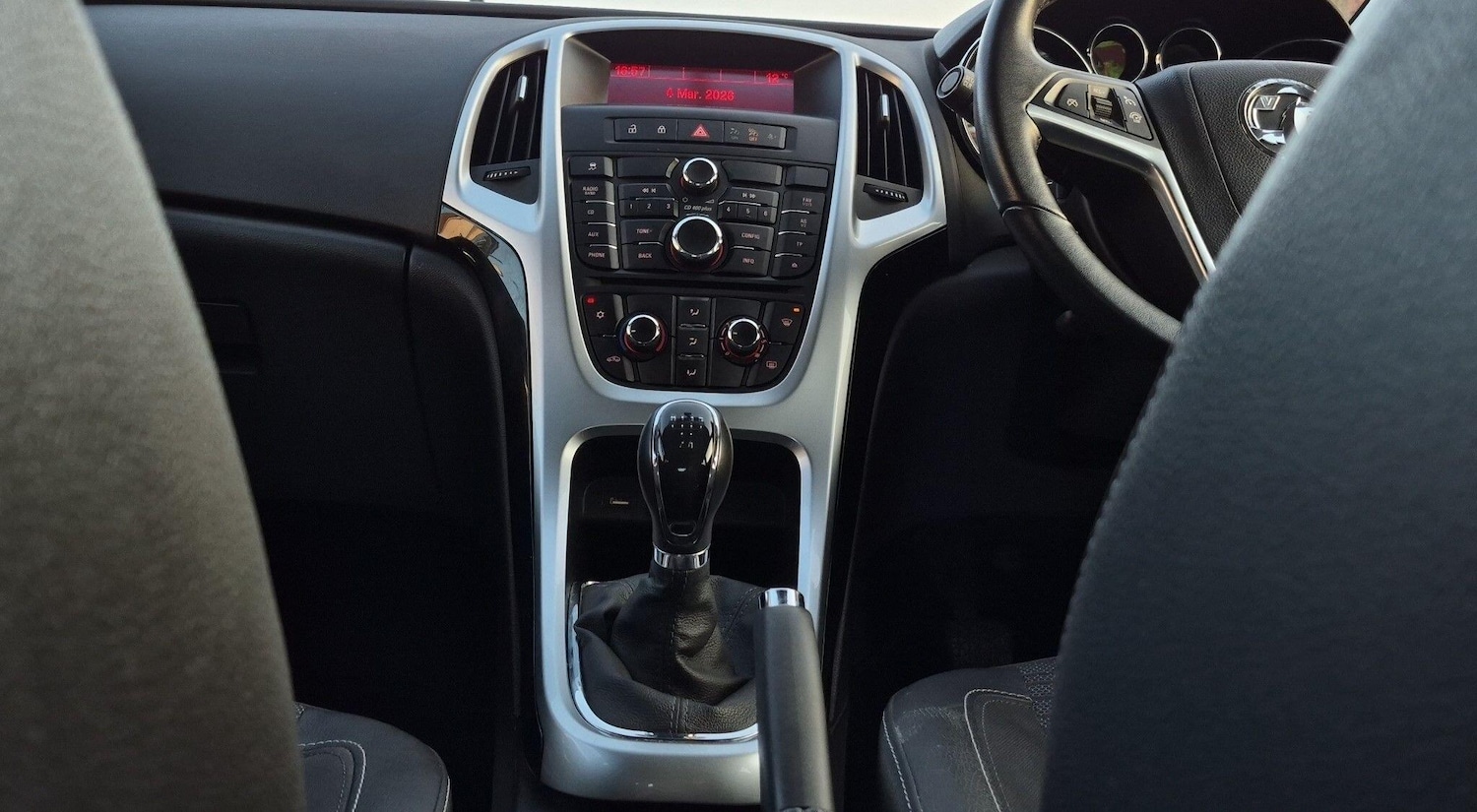 Used Vauxhall Astra 2015 for sale - 77752849: Photo 11