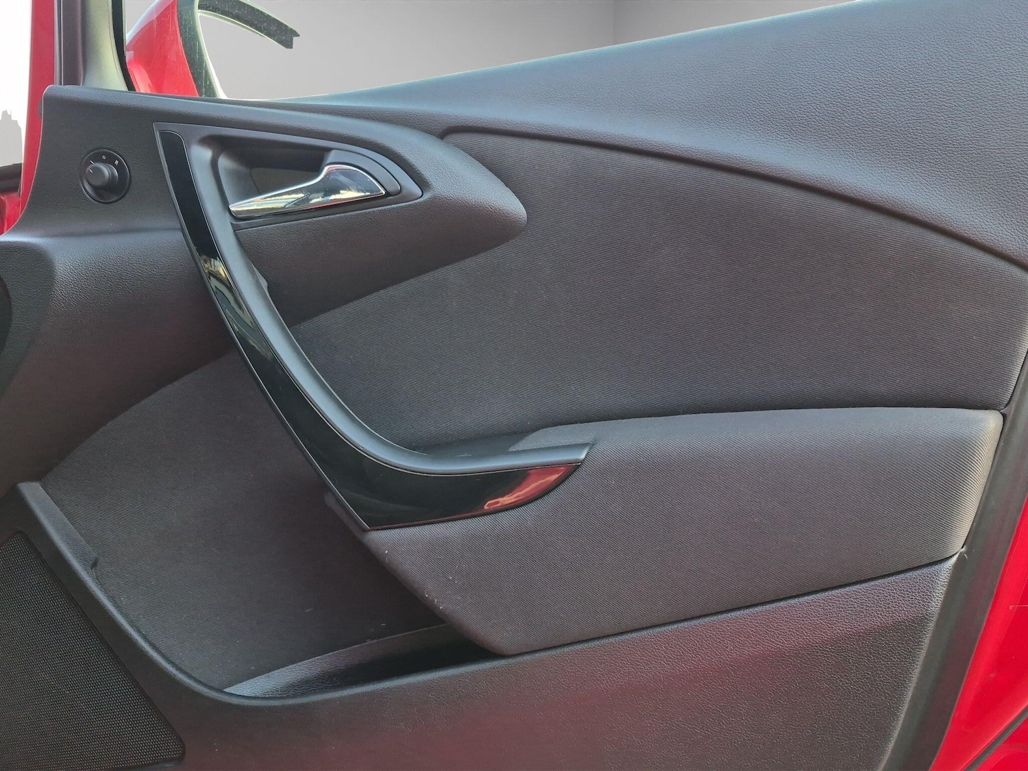 Used Vauxhall Astra 2015 for sale - 77752849: Photo 32