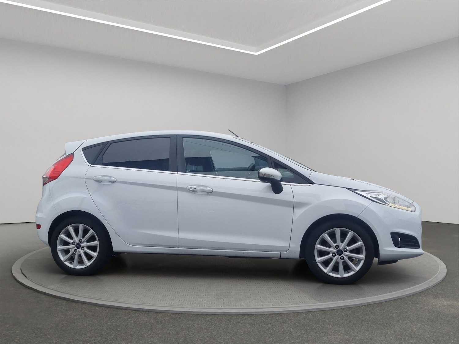 Used Ford Fiesta 2015 for sale - 77344083: Photo 16