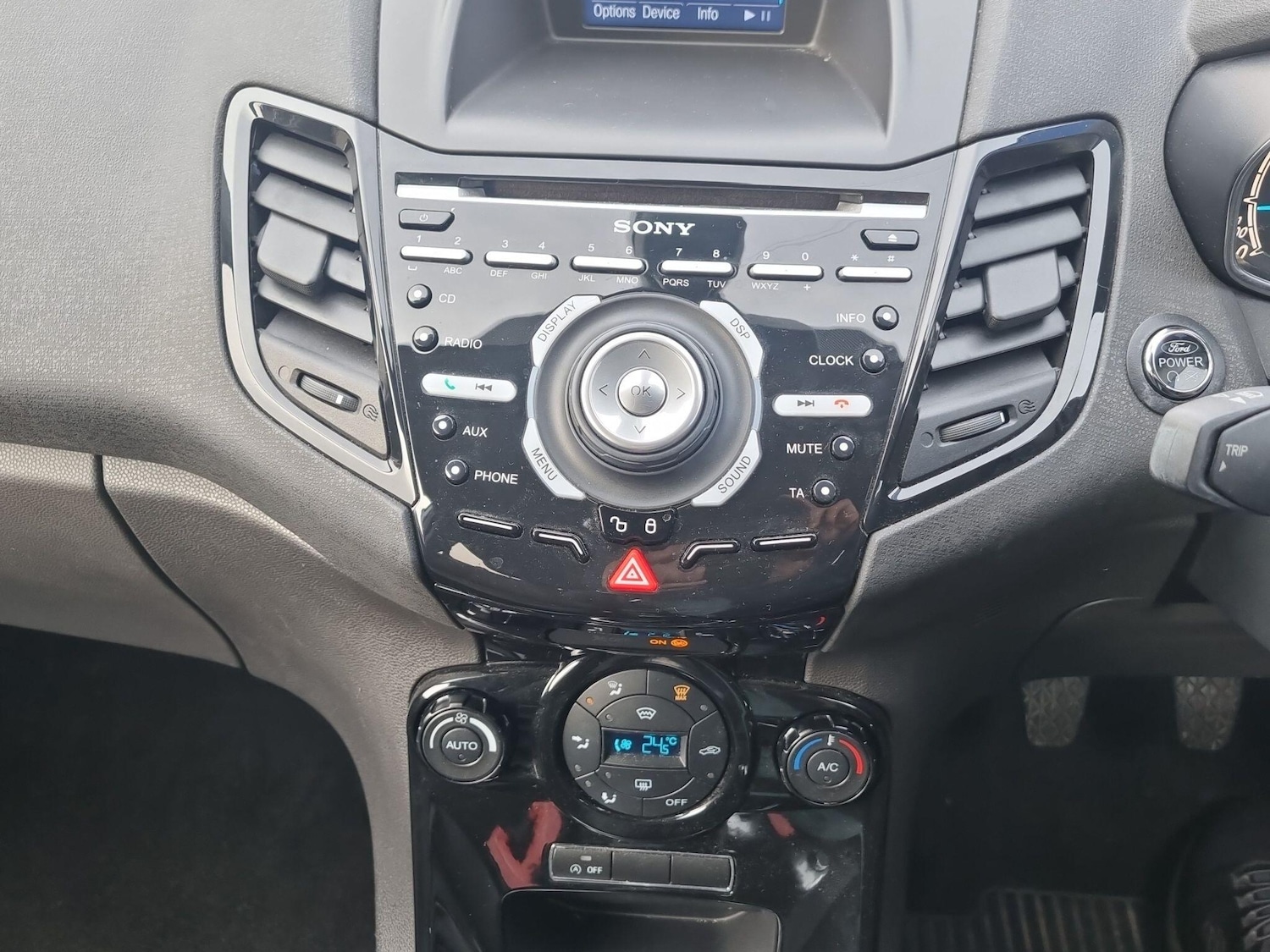 Used Ford Fiesta 2015 for sale - 77344083: Photo 28