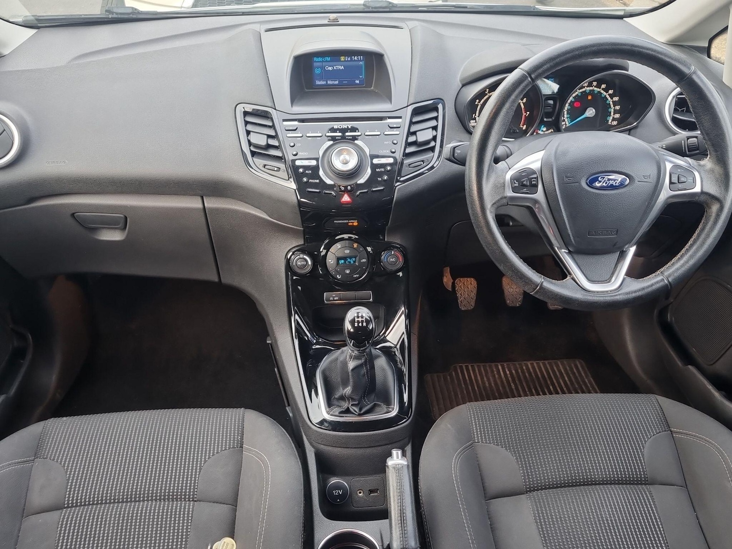 Used Ford Fiesta 2015 for sale - 77344083: Photo 35