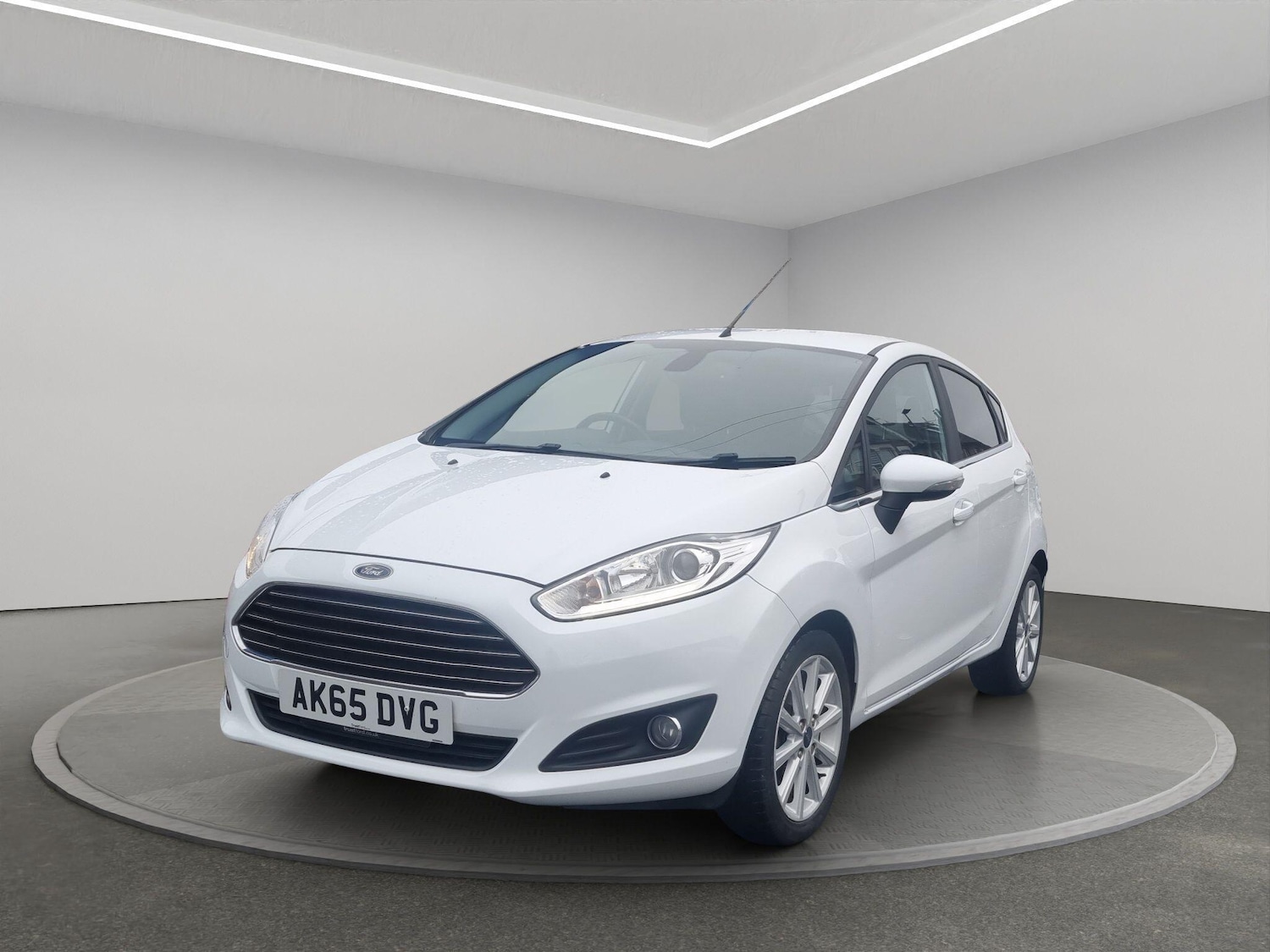 Used Ford Fiesta 2015 for sale - 77344083: Photo 4