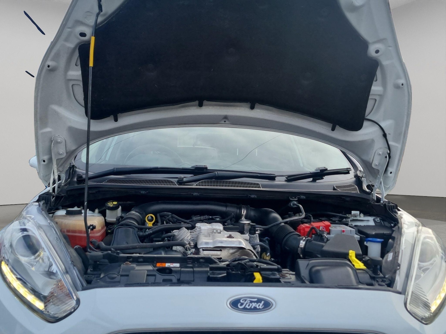 Used Ford Fiesta 2015 for sale - 77344083: Photo 61