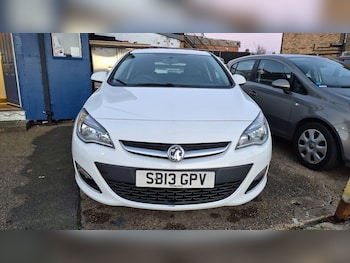 Vauxhall Astra feature image