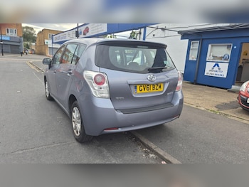 Used Toyota Verso 2011 for sale - 78923318: Photo