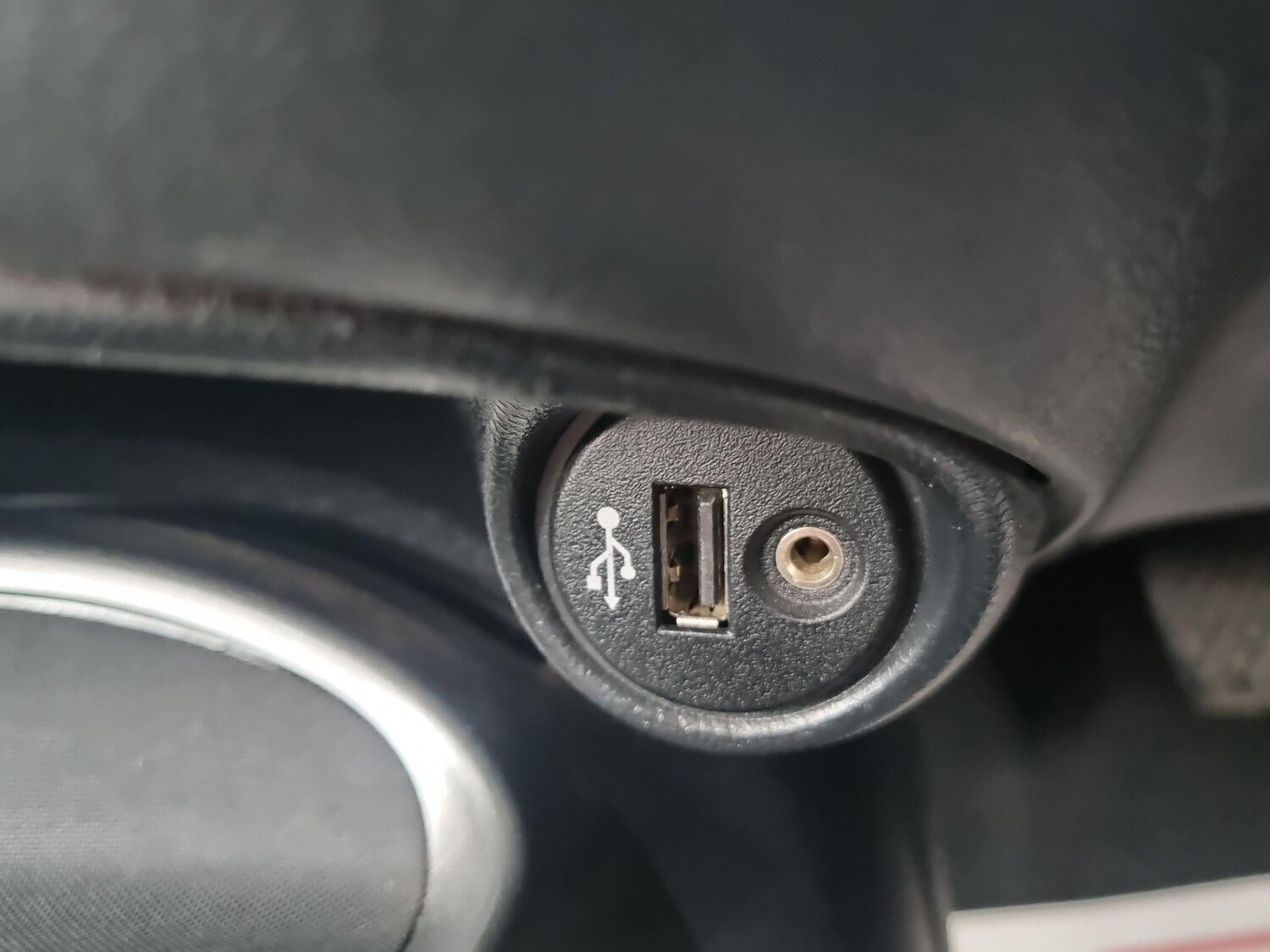 Used Nissan Juke 2015 for sale - 77625640: Photo 35