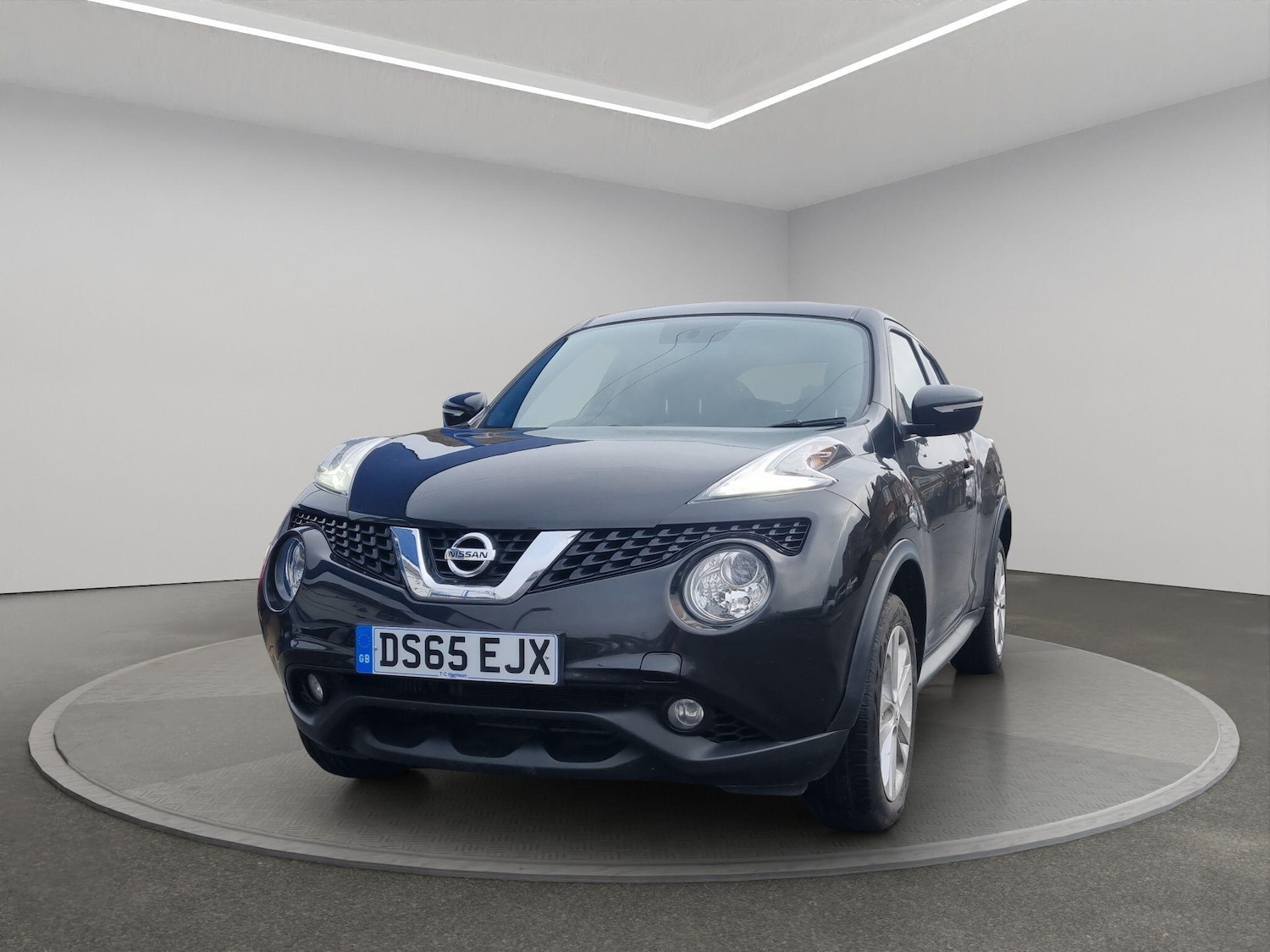 Used Nissan Juke 2015 for sale - 77625640: Photo 4