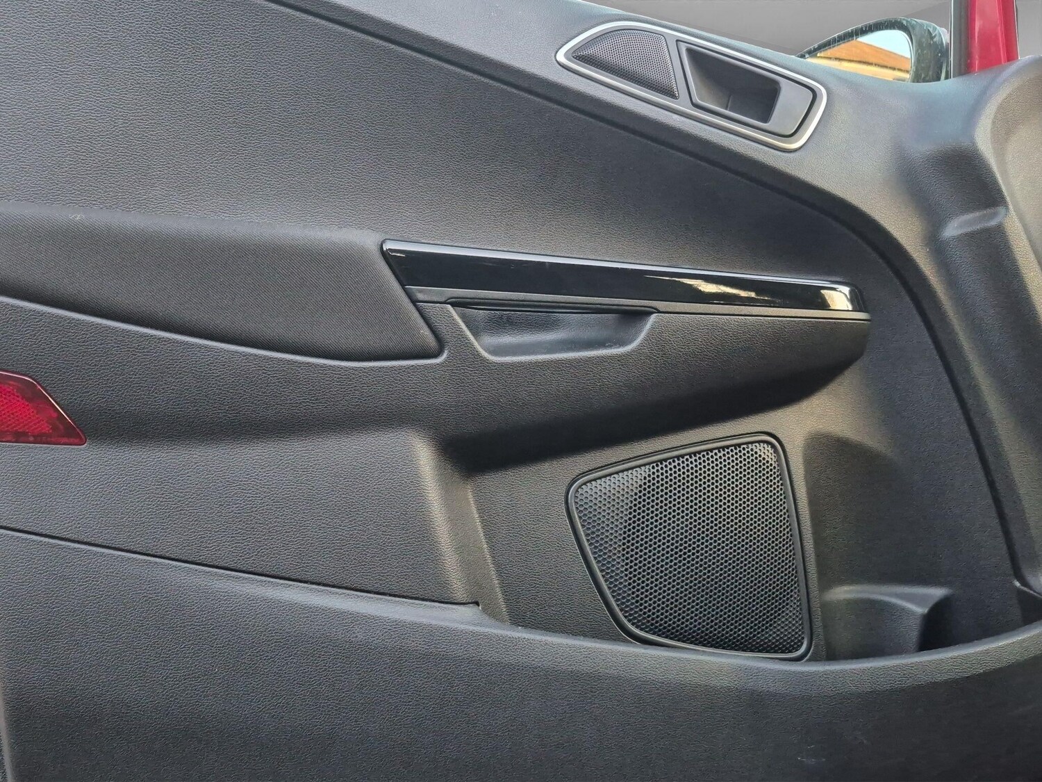 Used Ford B-MAX 2017 for sale - 78158297: Photo 40