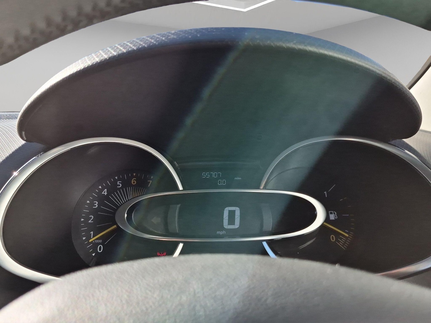 Used Renault Clio 2015 for sale - 77892184: Photo 38