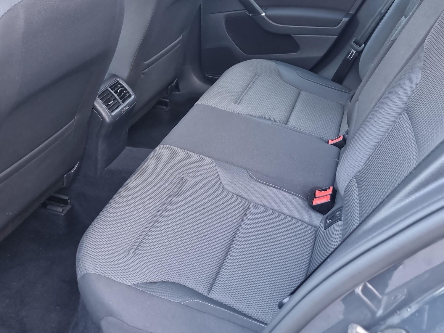 Used Volkswagen Golf for sale - 78128066: Photo 27