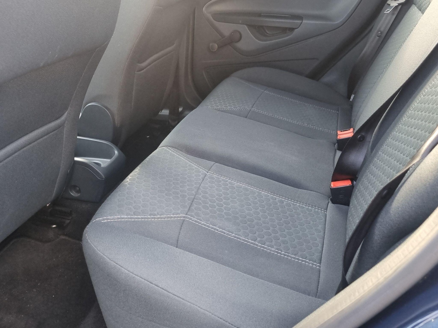 Used Ford Fiesta 2011 for sale - 77343874: Photo 34