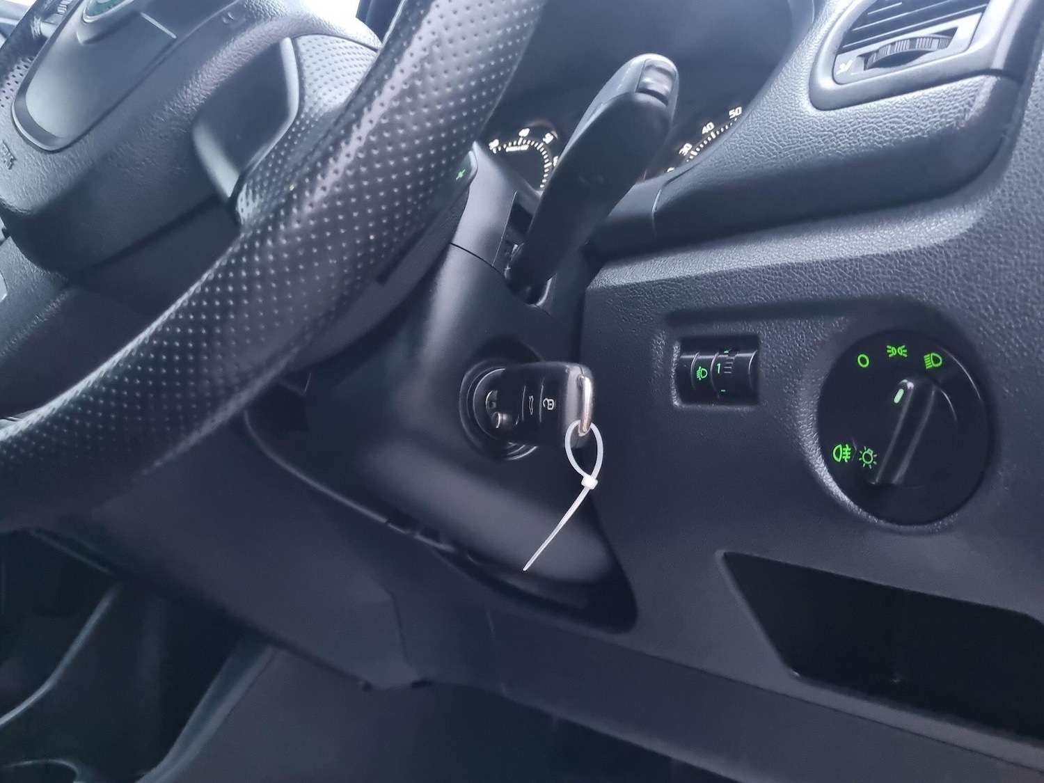 Used Skoda Fabia 2011 for sale - 77343834: Photo 23