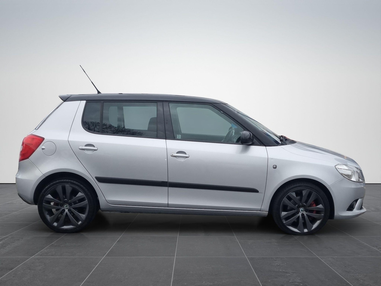 Used Skoda Fabia 2011 for sale - 77343834: Photo 9