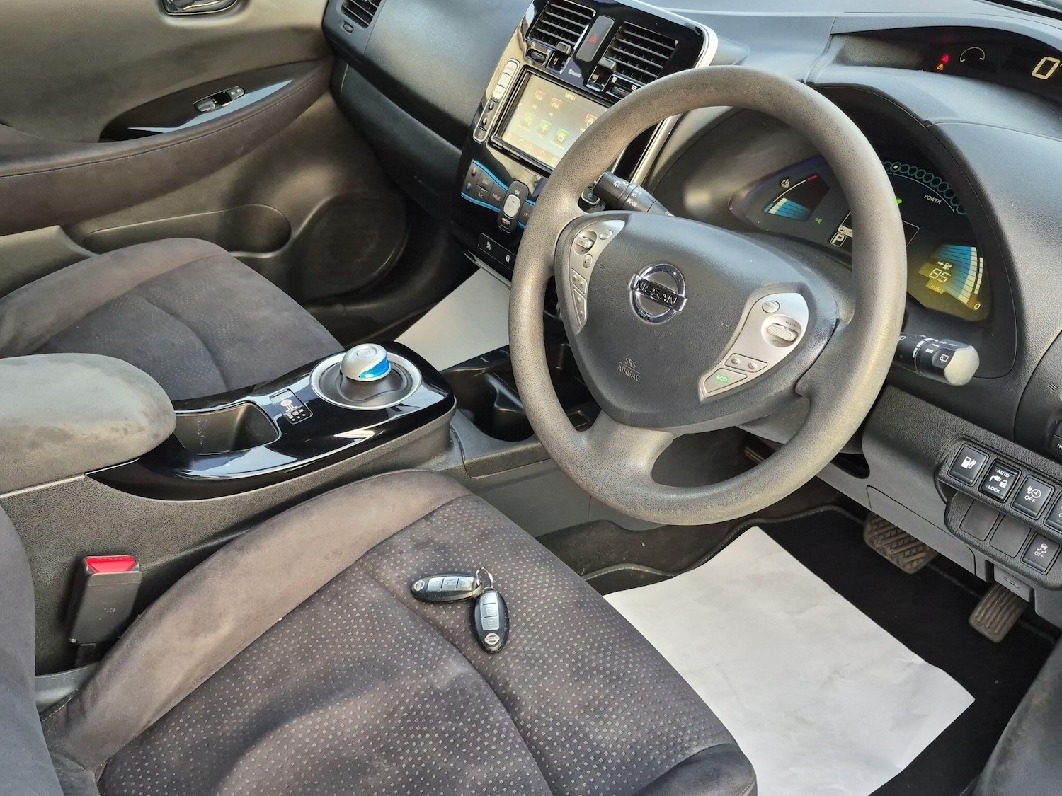 Used Nissan Leaf 2017 for sale - 77970491: Photo 10