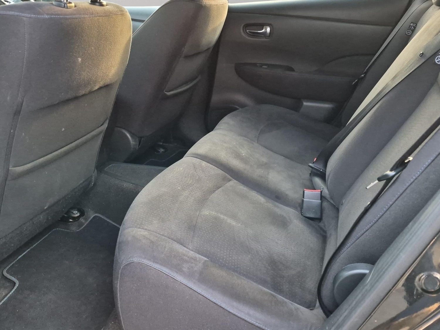 Used Nissan Leaf 2017 for sale - 77970491: Photo 16