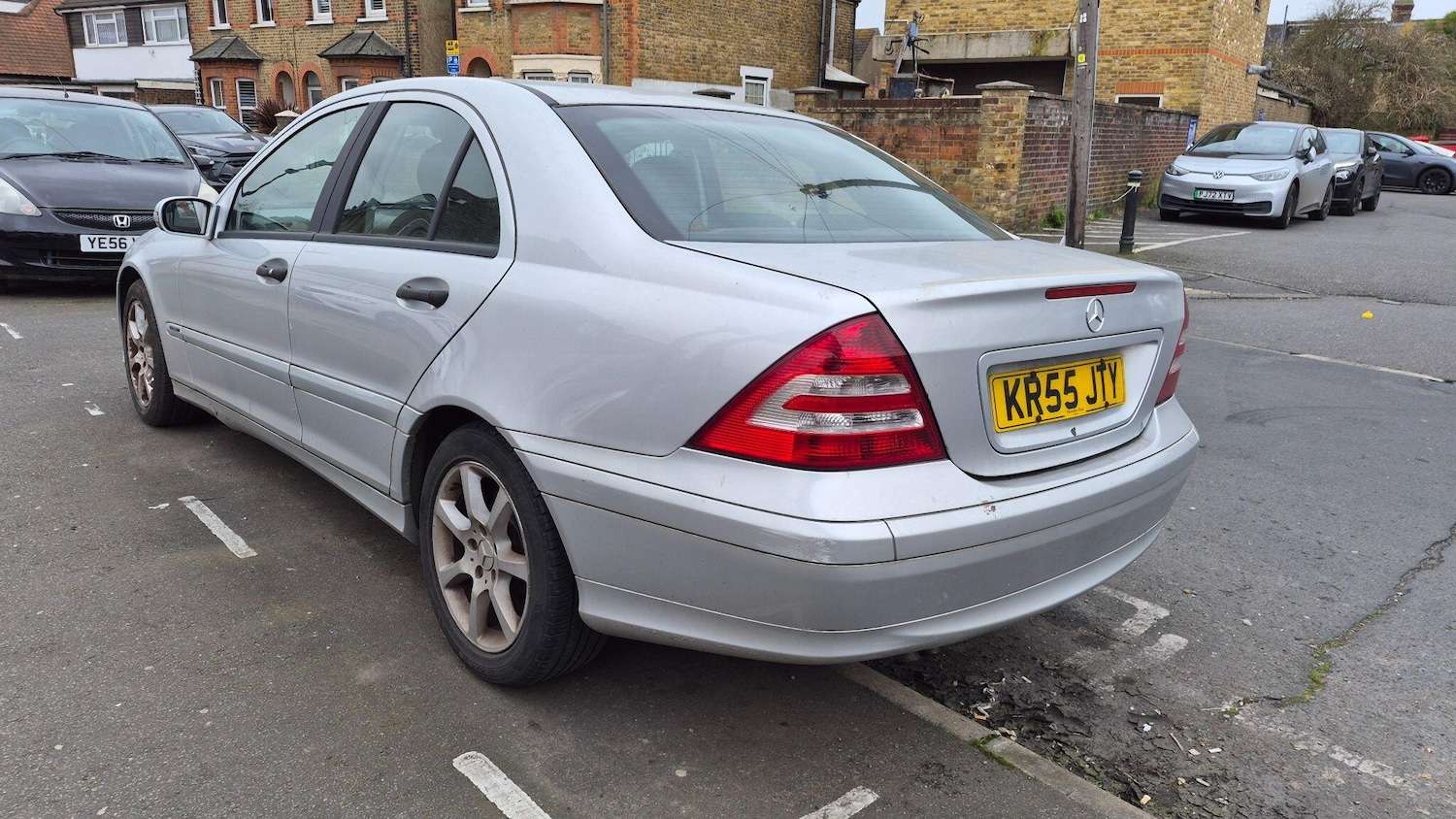 Used Mercedes-Benz C Class for sale - 77854150: Photo 4