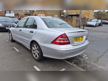 Used Mercedes-Benz C Class 2005 for sale - 77854150: Photo