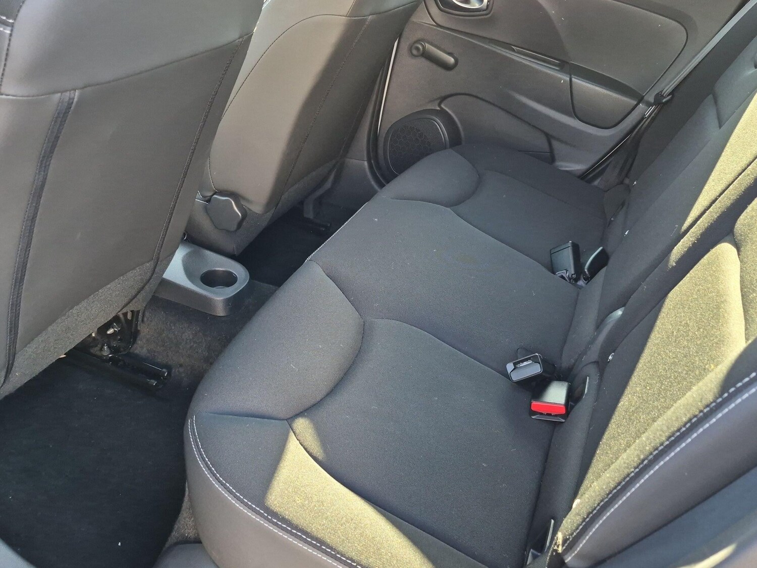 Used Renault Clio 2015 for sale - 78158298: Photo 25