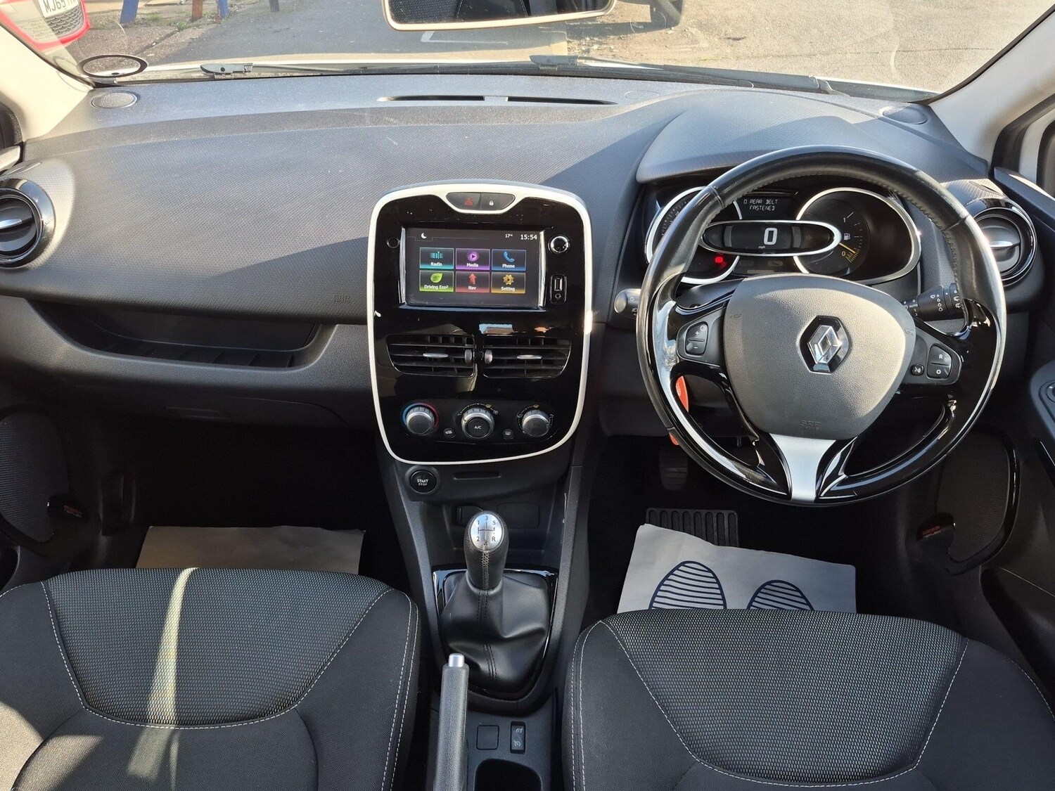 Used Renault Clio 2015 for sale - 78158298: Photo 36