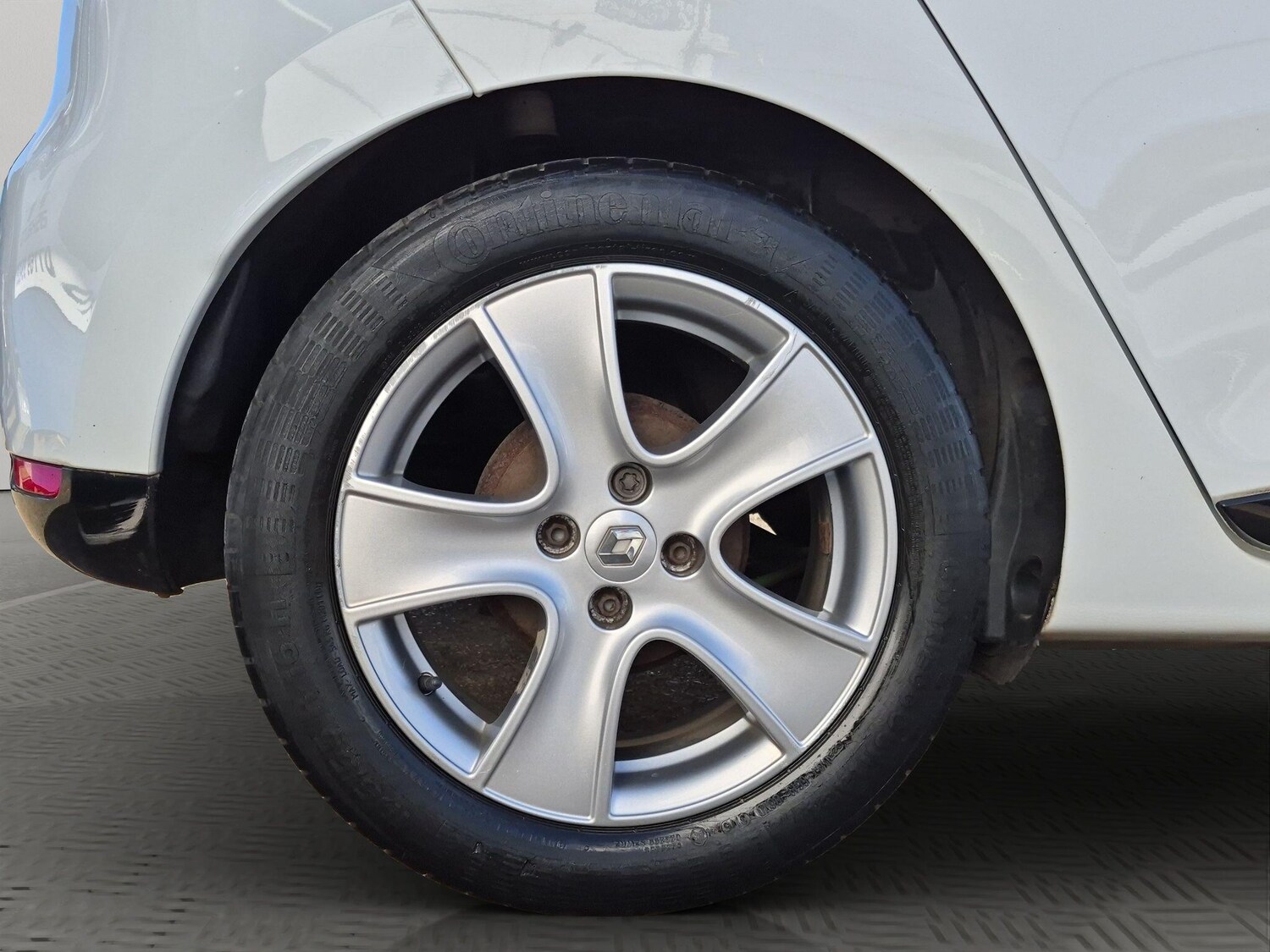 Used Renault Clio 2015 for sale - 78158298: Photo 41