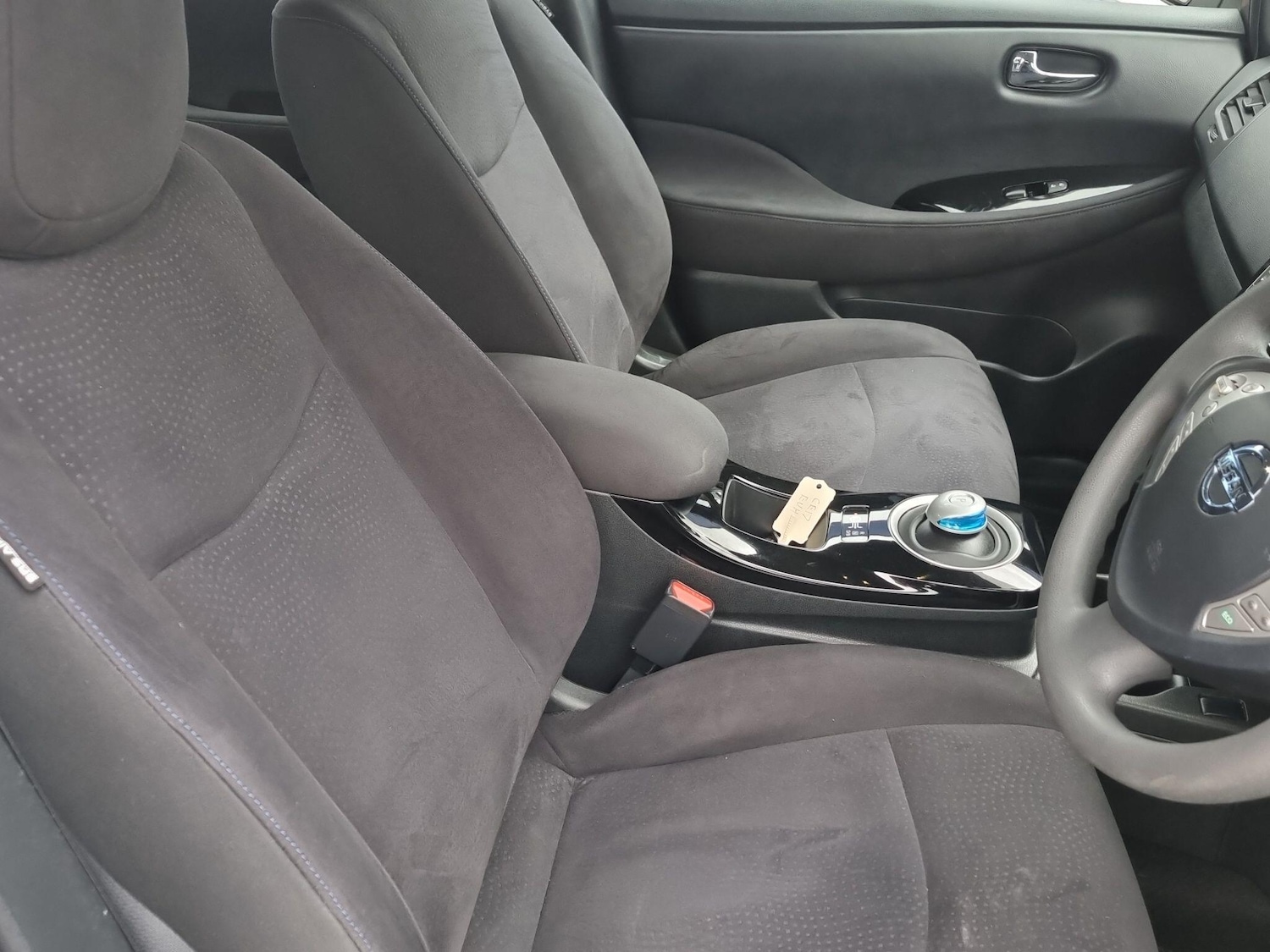 Used Nissan Leaf 2017 for sale - 77511448: Photo 14