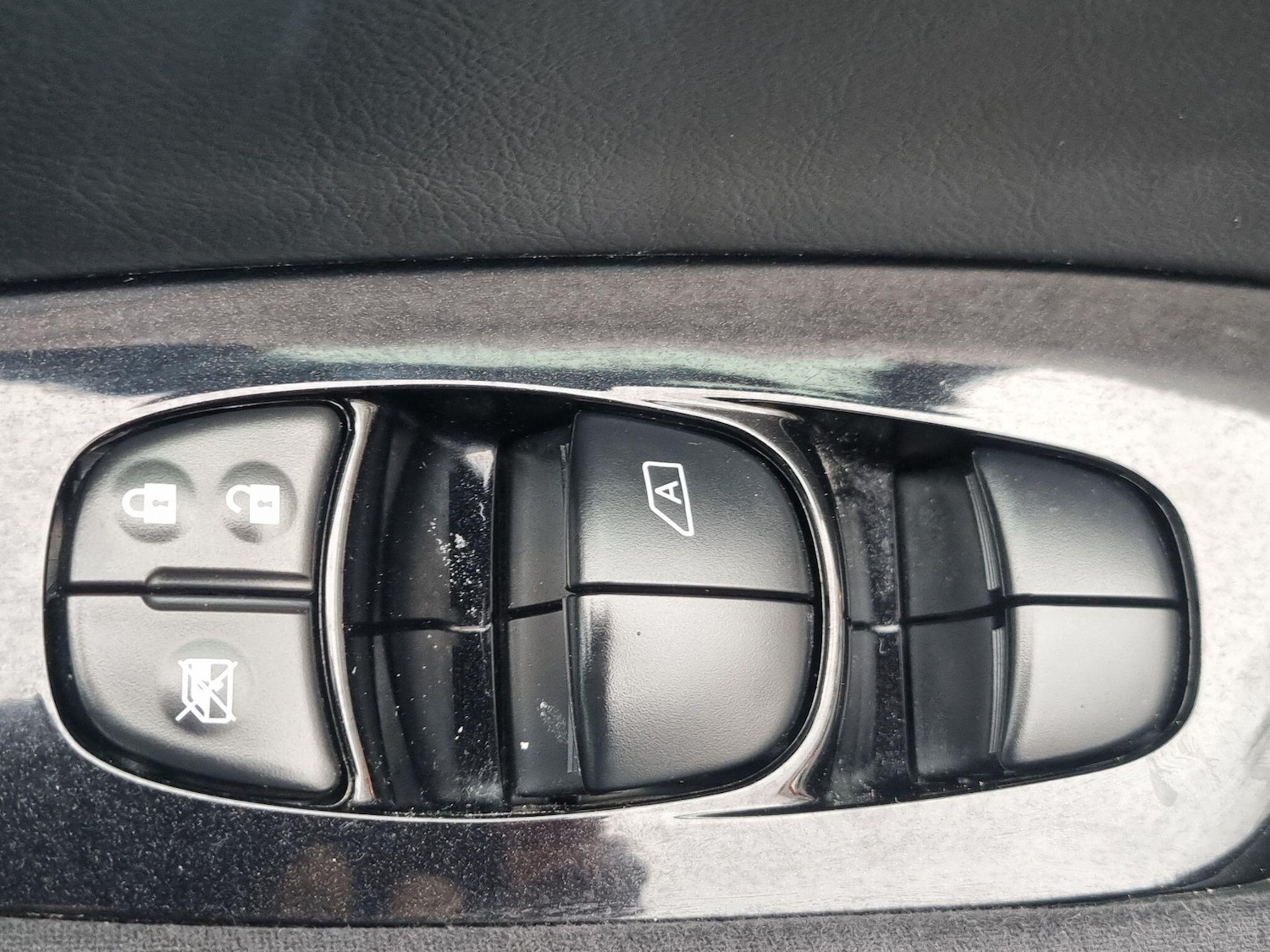 Used Nissan Leaf 2017 for sale - 77511448: Photo 30