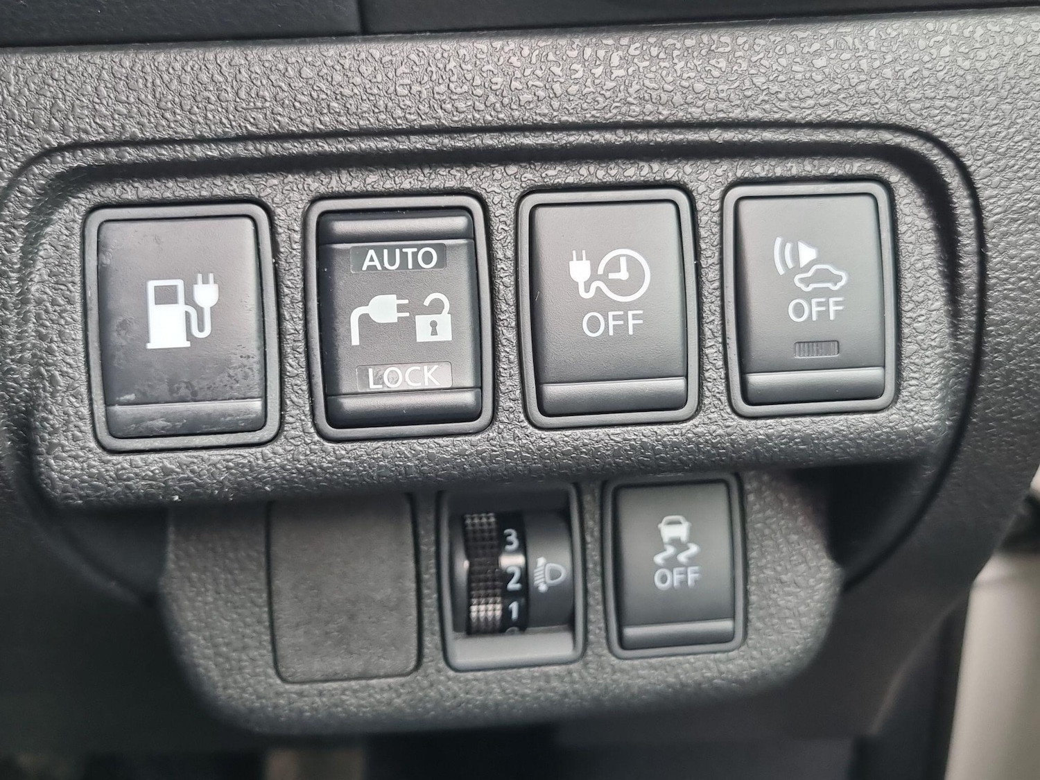 Used Nissan Leaf 2017 for sale - 77511448: Photo 36