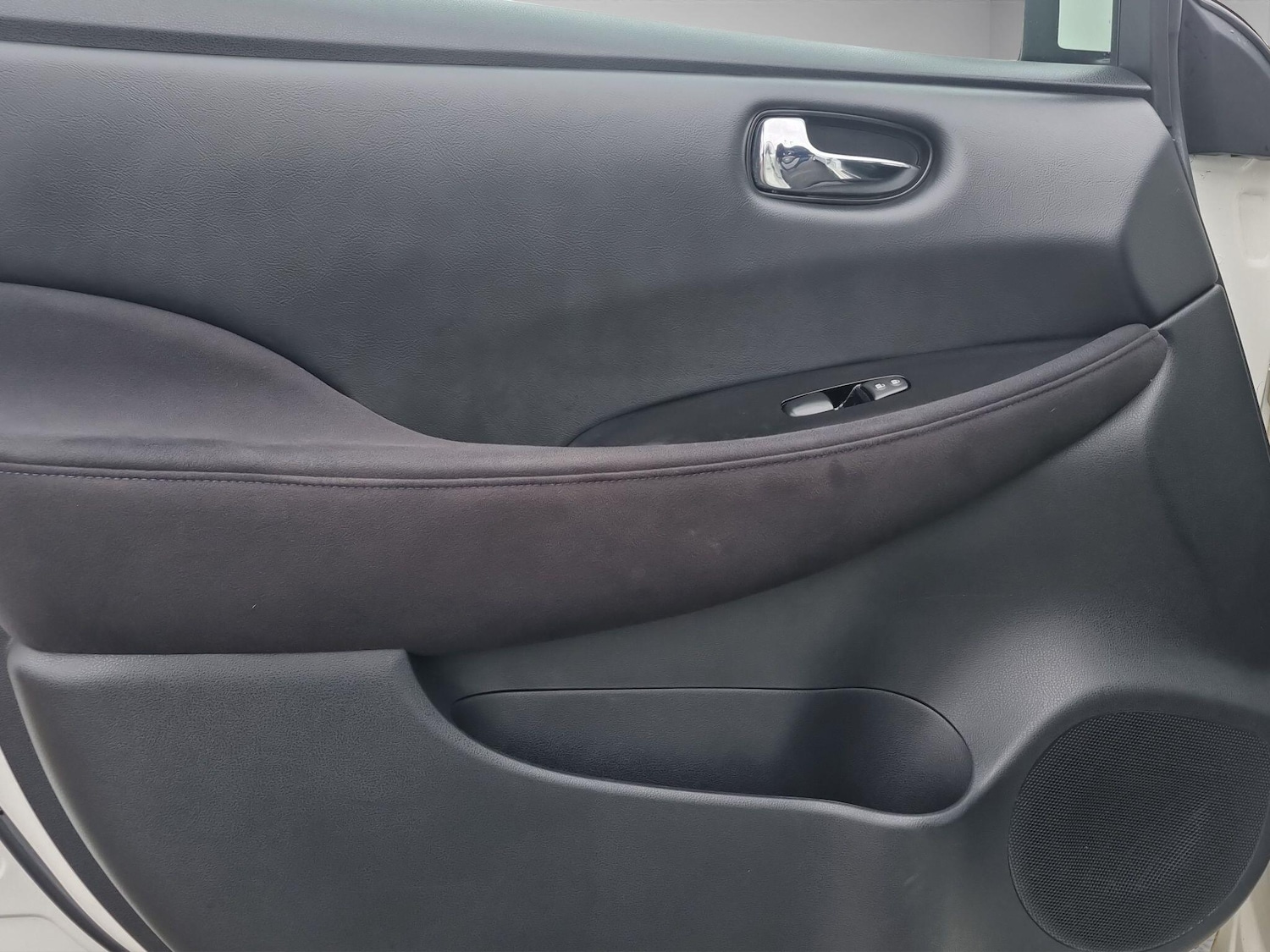 Used Nissan Leaf 2017 for sale - 77511448: Photo 39