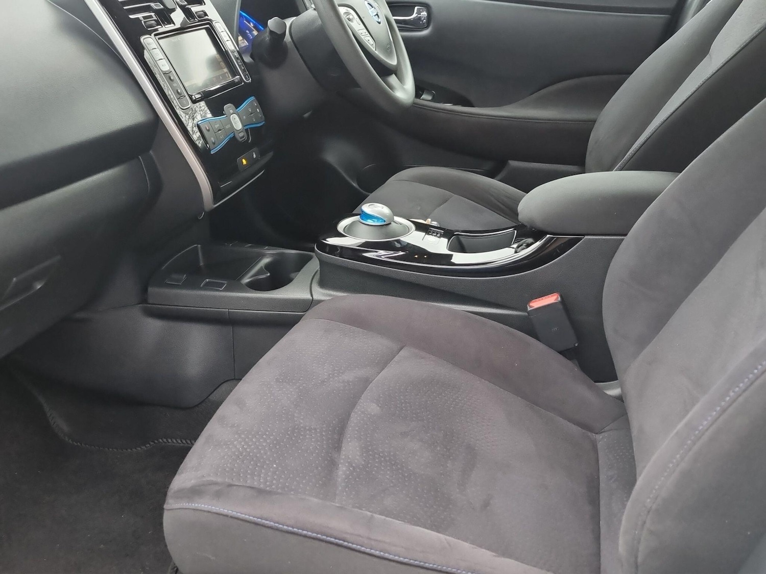 Used Nissan Leaf 2017 for sale - 77511448: Photo 42