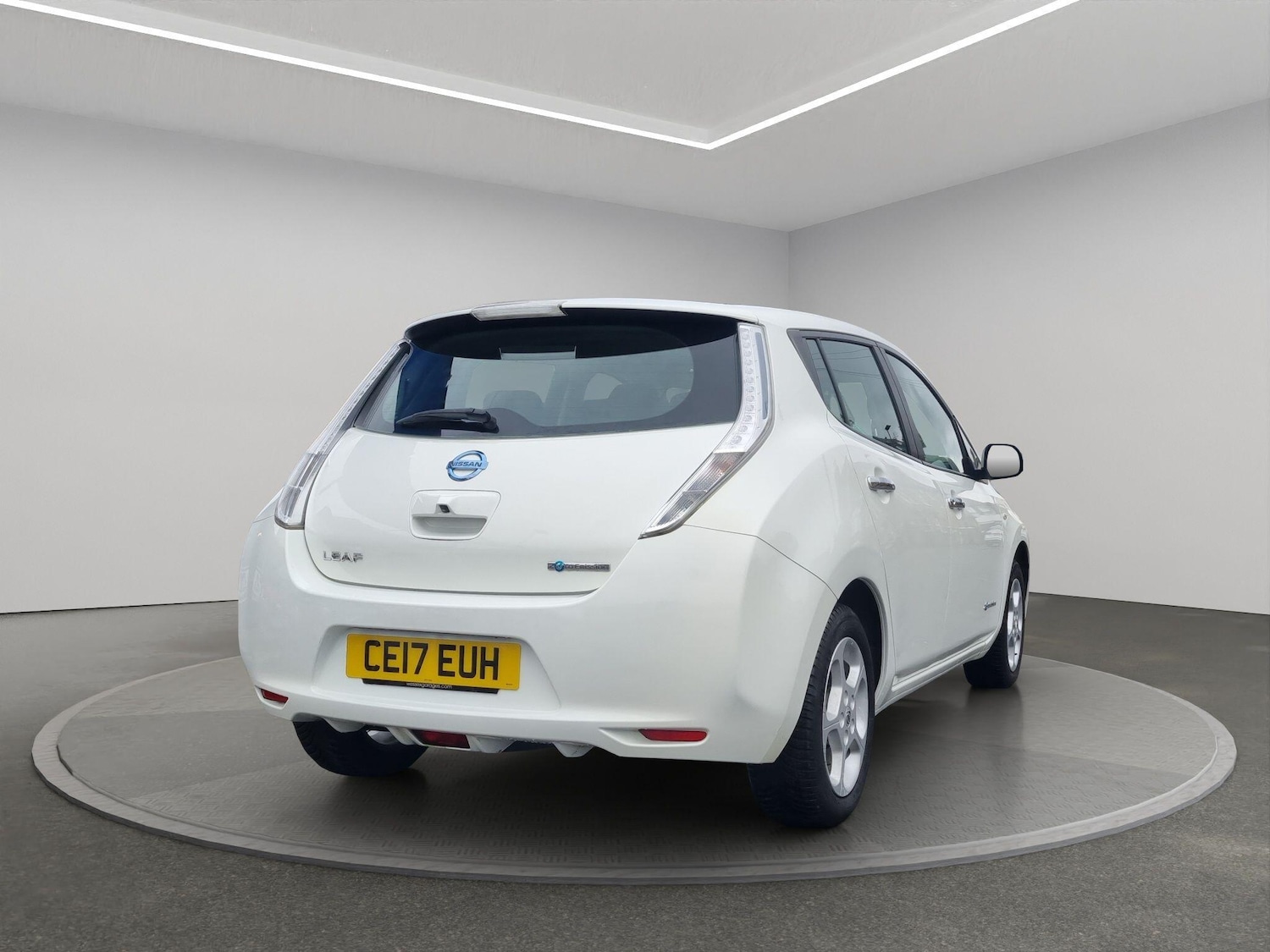 Used Nissan Leaf 2017 for sale - 77511448: Photo 9
