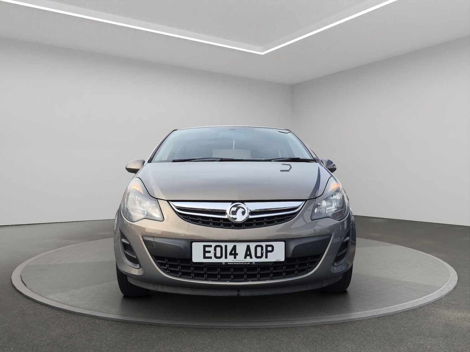 Used Vauxhall Corsa 2014 for sale - 77993344: Photo 2