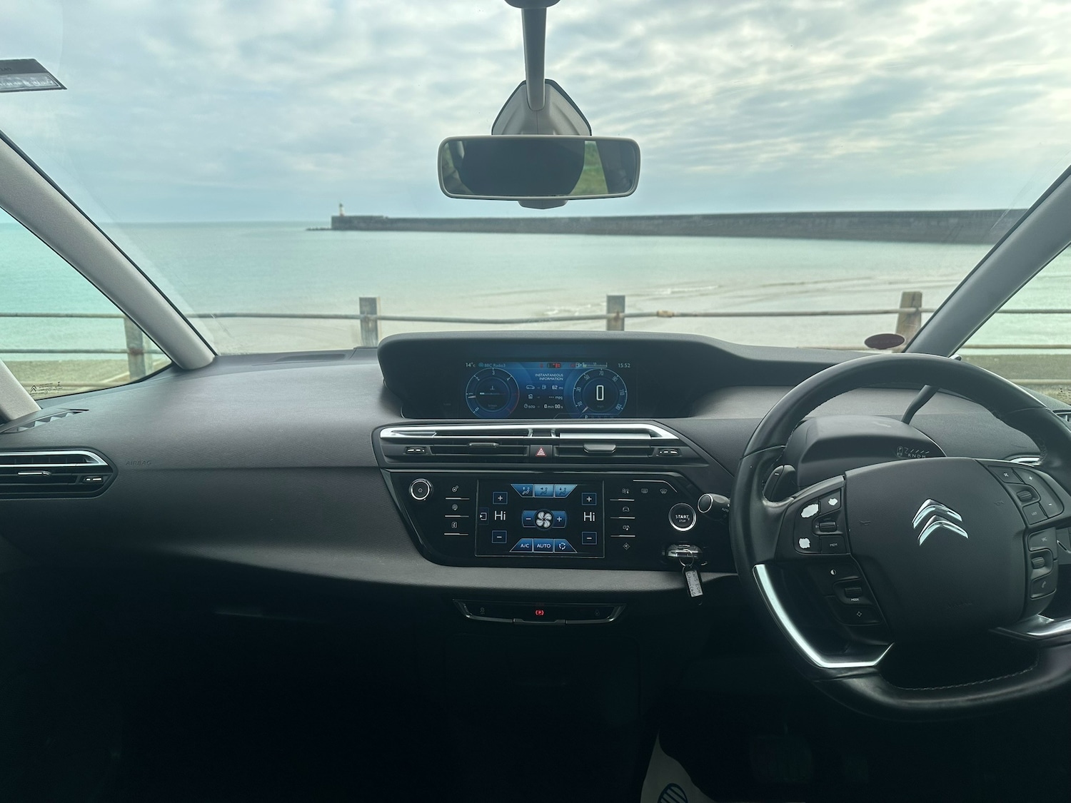 Used Citroen Grand C4 Picasso 2015 for sale - 78141940: Photo 11