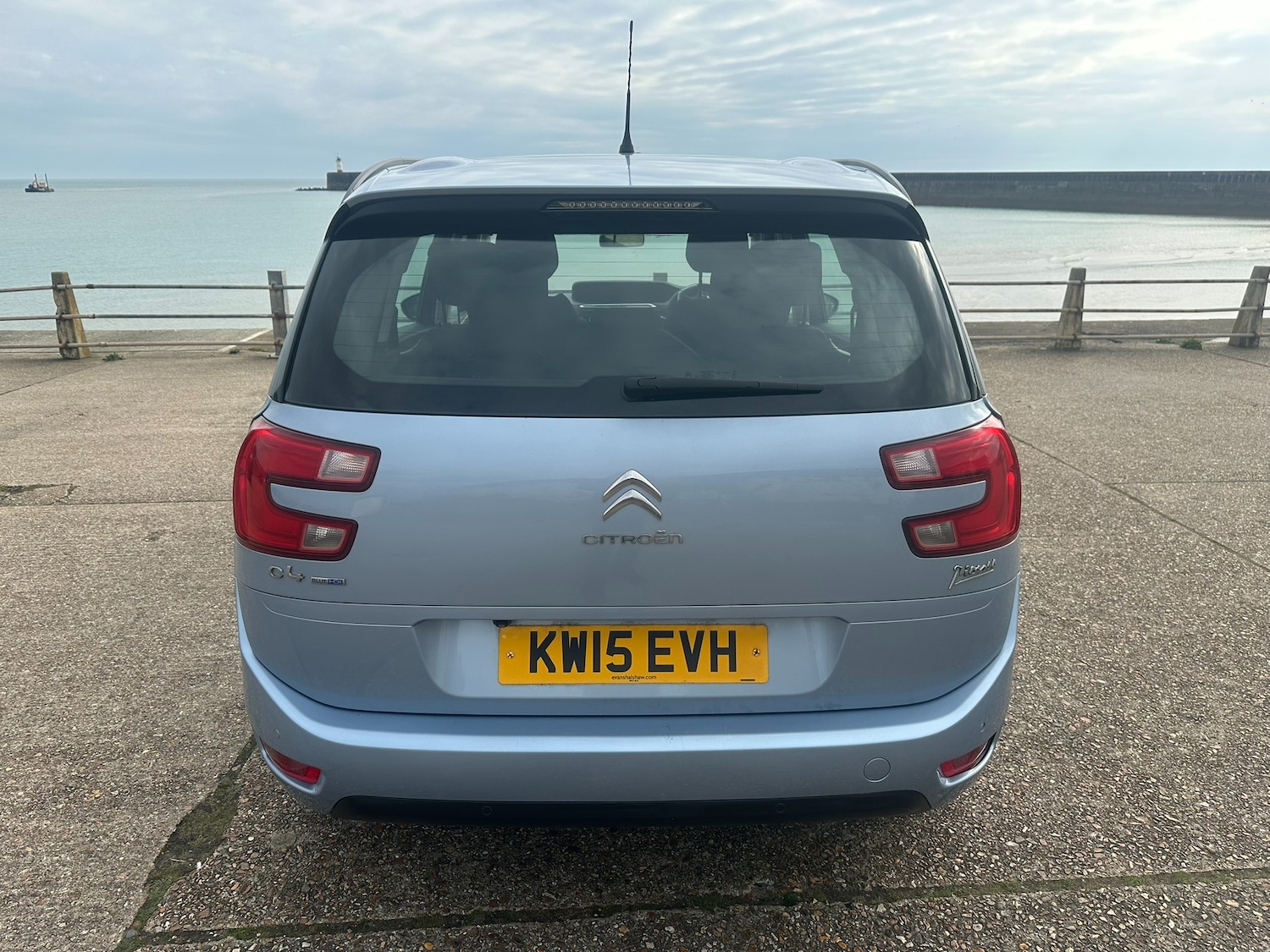 Used Citroen Grand C4 Picasso 2015 for sale - 78141940: Photo 5