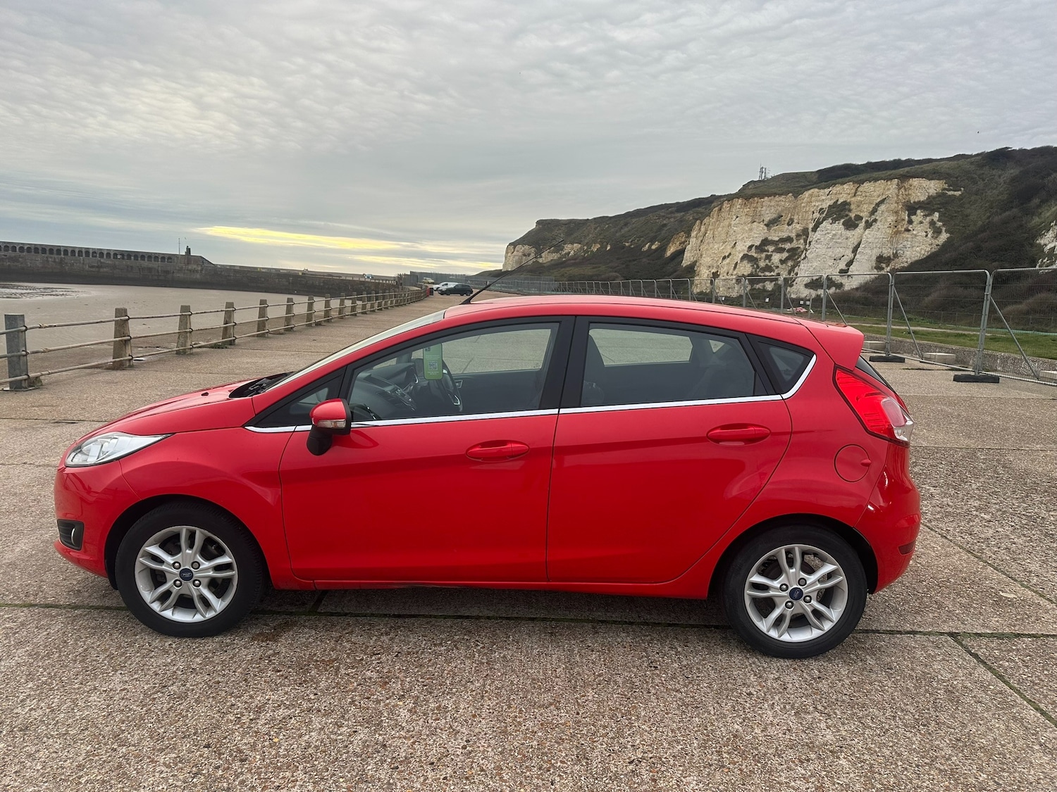 Used Ford Fiesta 2014 for sale - 77590041: Photo 3