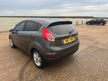 Used Ford Fiesta 2017 for sale - 77590034: Photo