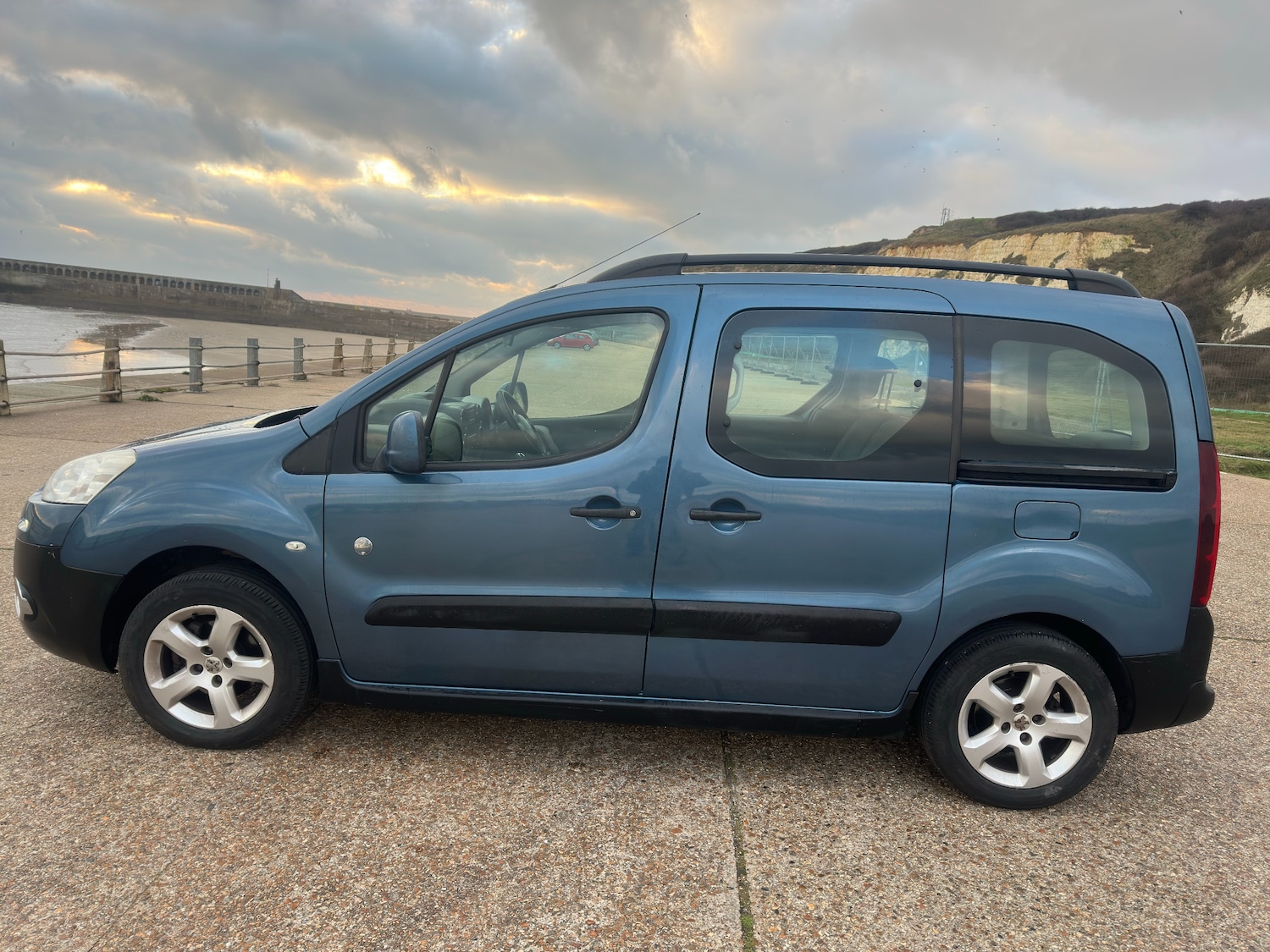 Used Peugeot Partner Tepee 2013 for sale - 77590031: Photo 3