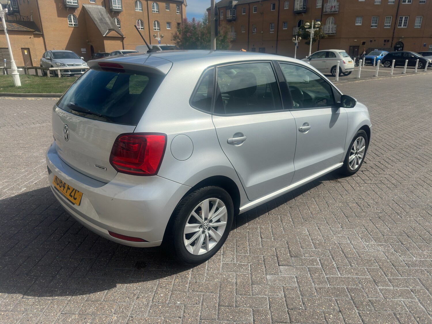 Used Volkswagen Polo 2014 for sale - 77590025: Photo 6