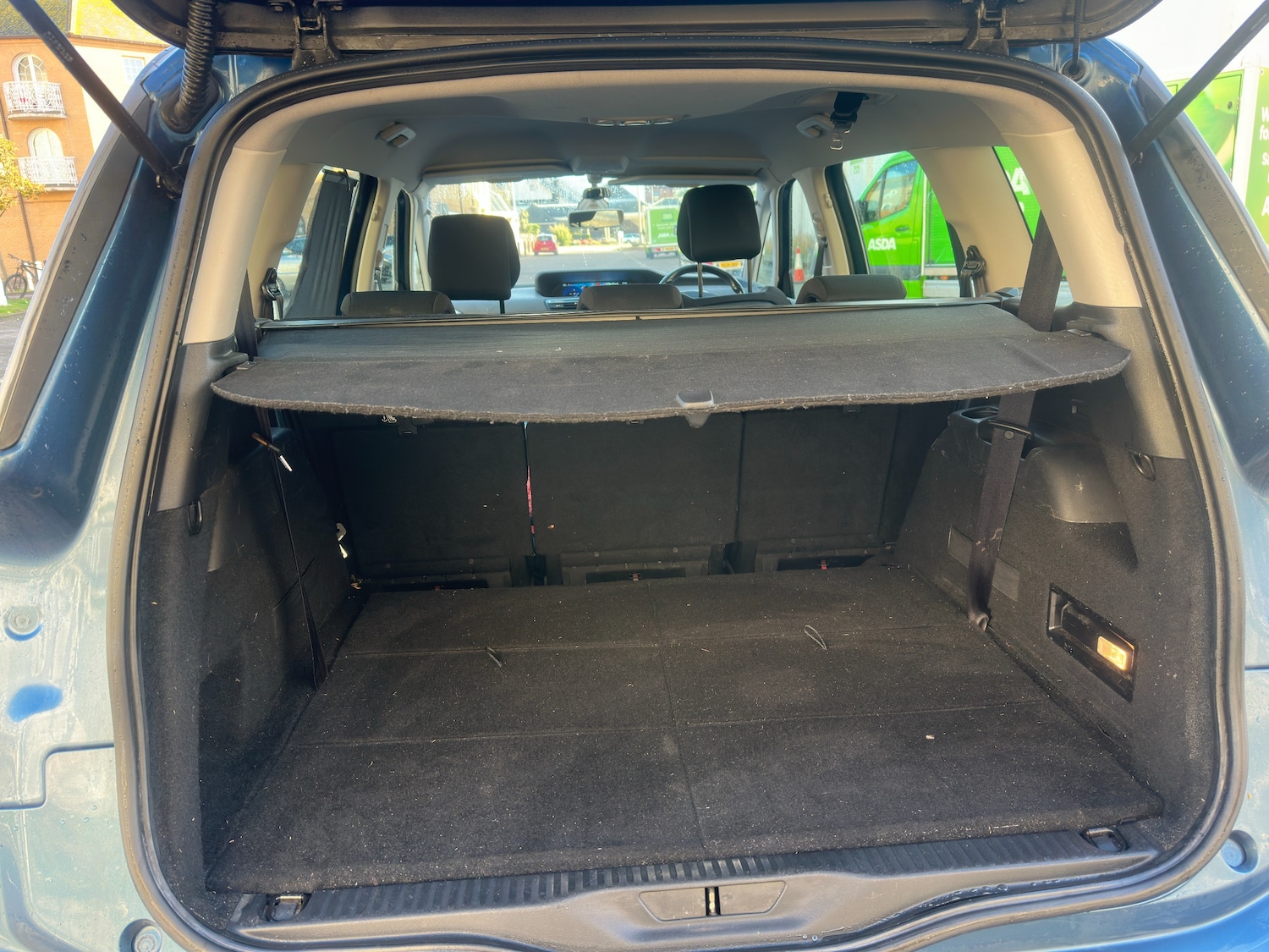 Used Citroen Grand C4 Picasso 2014 for sale - 77590037: Photo 17