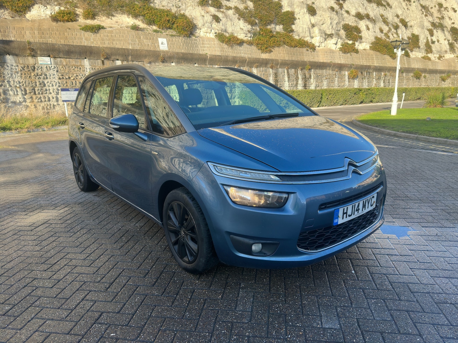 Used Citroen Grand C4 Picasso 2014 for sale - 77590037: Photo 8